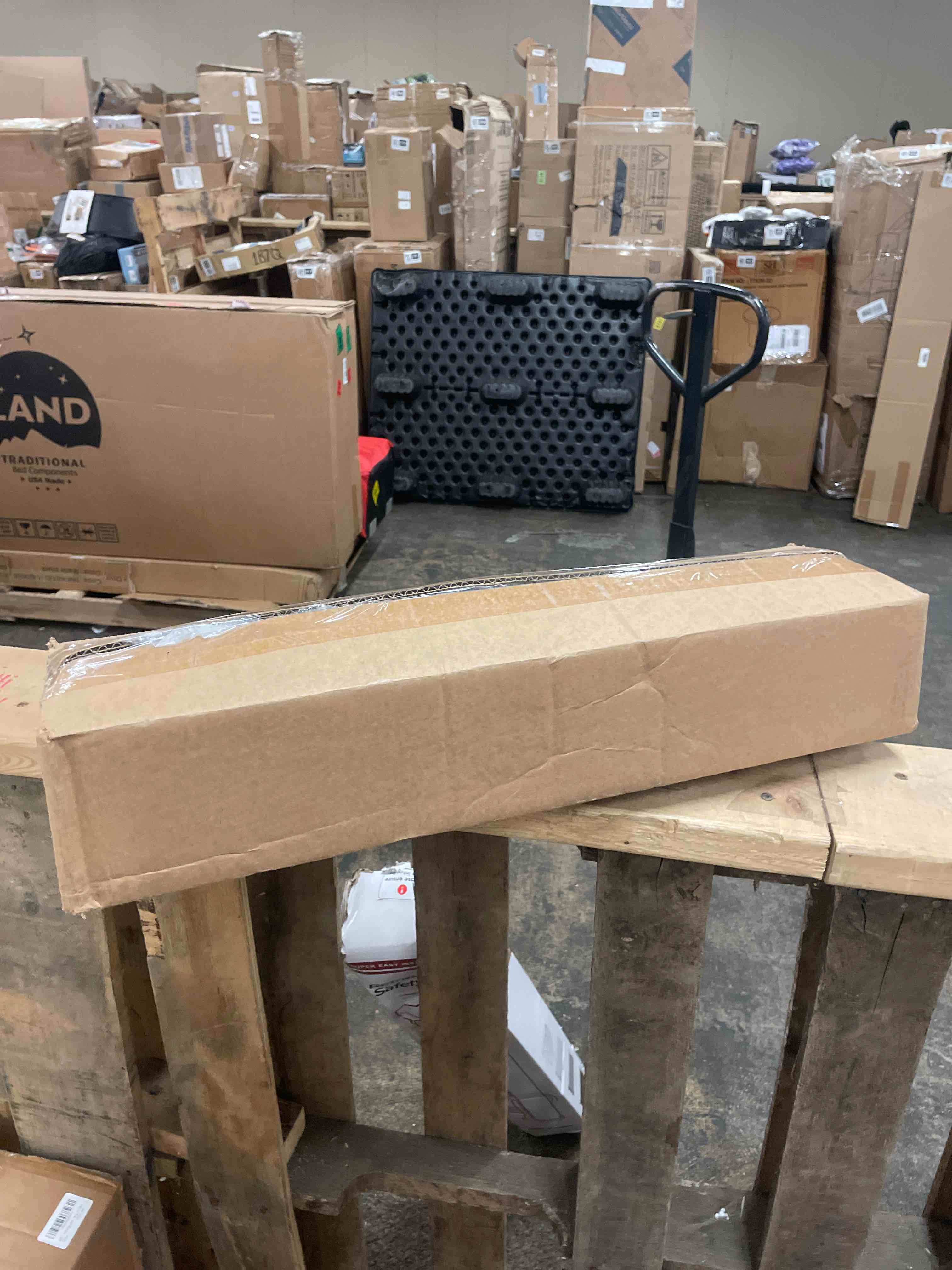 https://s3.amazonaws.com/lotting-images-prod/phillipi/BRN1823986_1760059911427.jpeg
