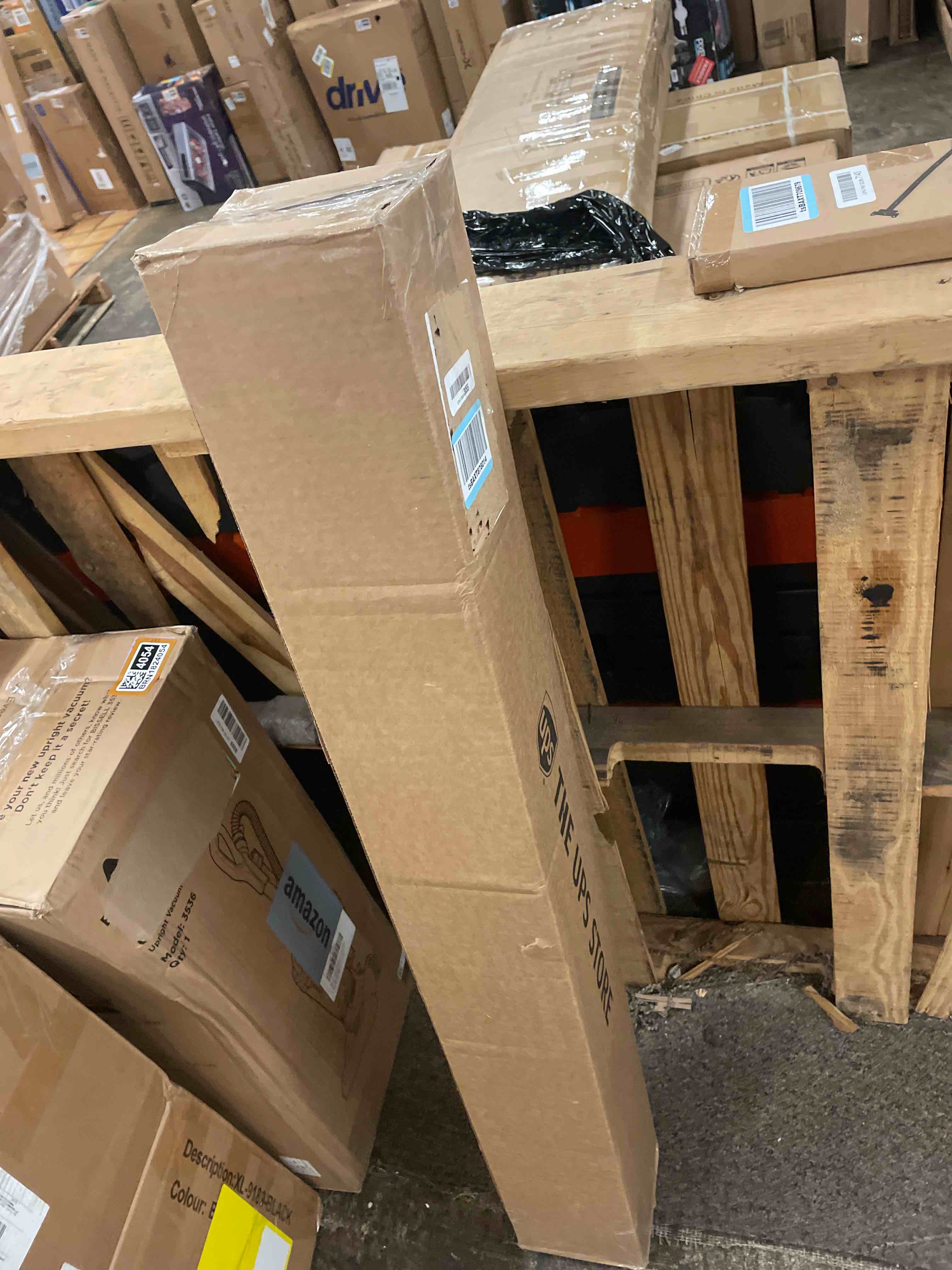 https://s3.amazonaws.com/lotting-images-prod/phillipi/BRN1824052_1760023292140.jpeg