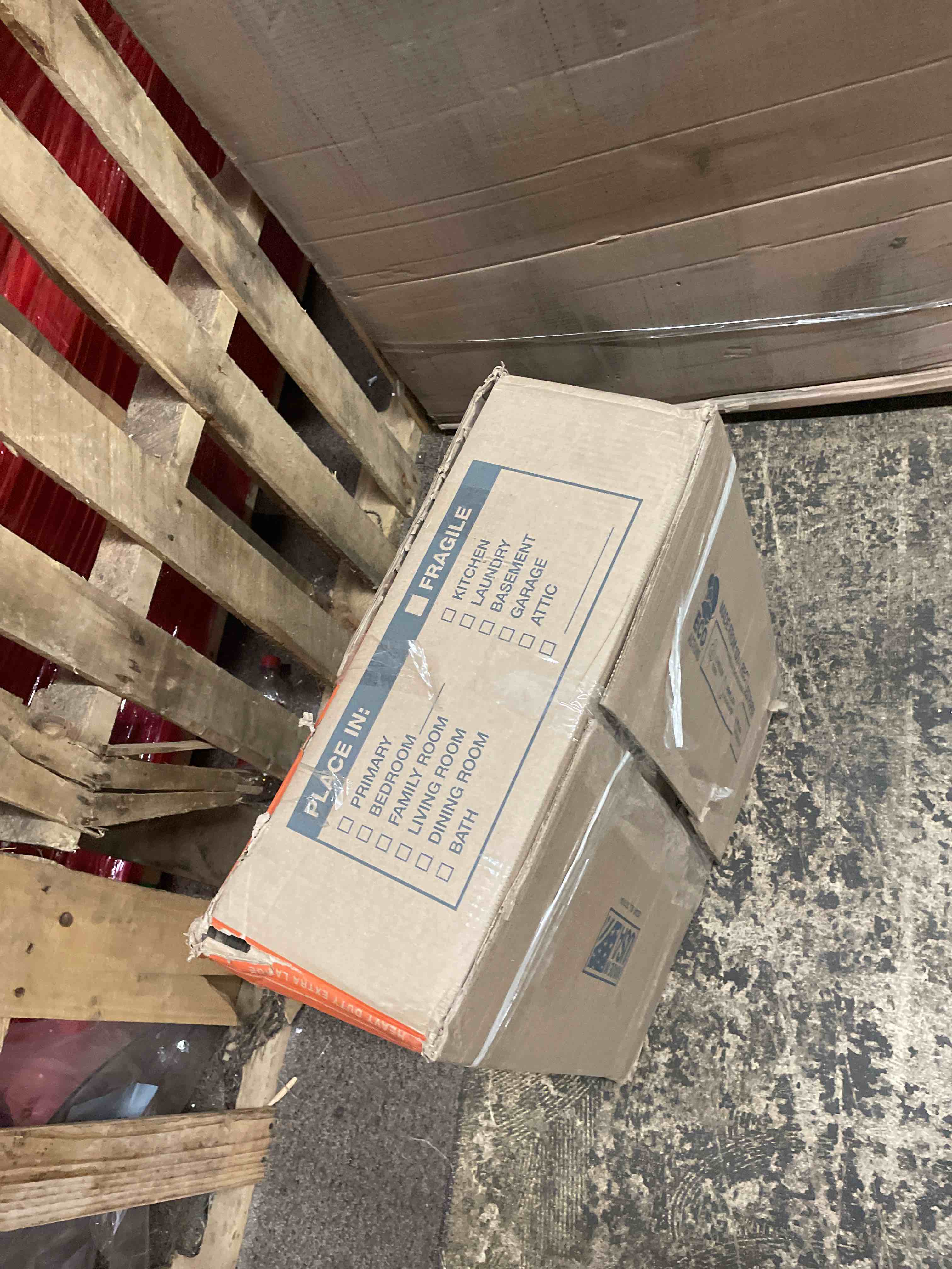 https://s3.amazonaws.com/lotting-images-prod/phillipi/BRN1824138_1760603870897.jpeg