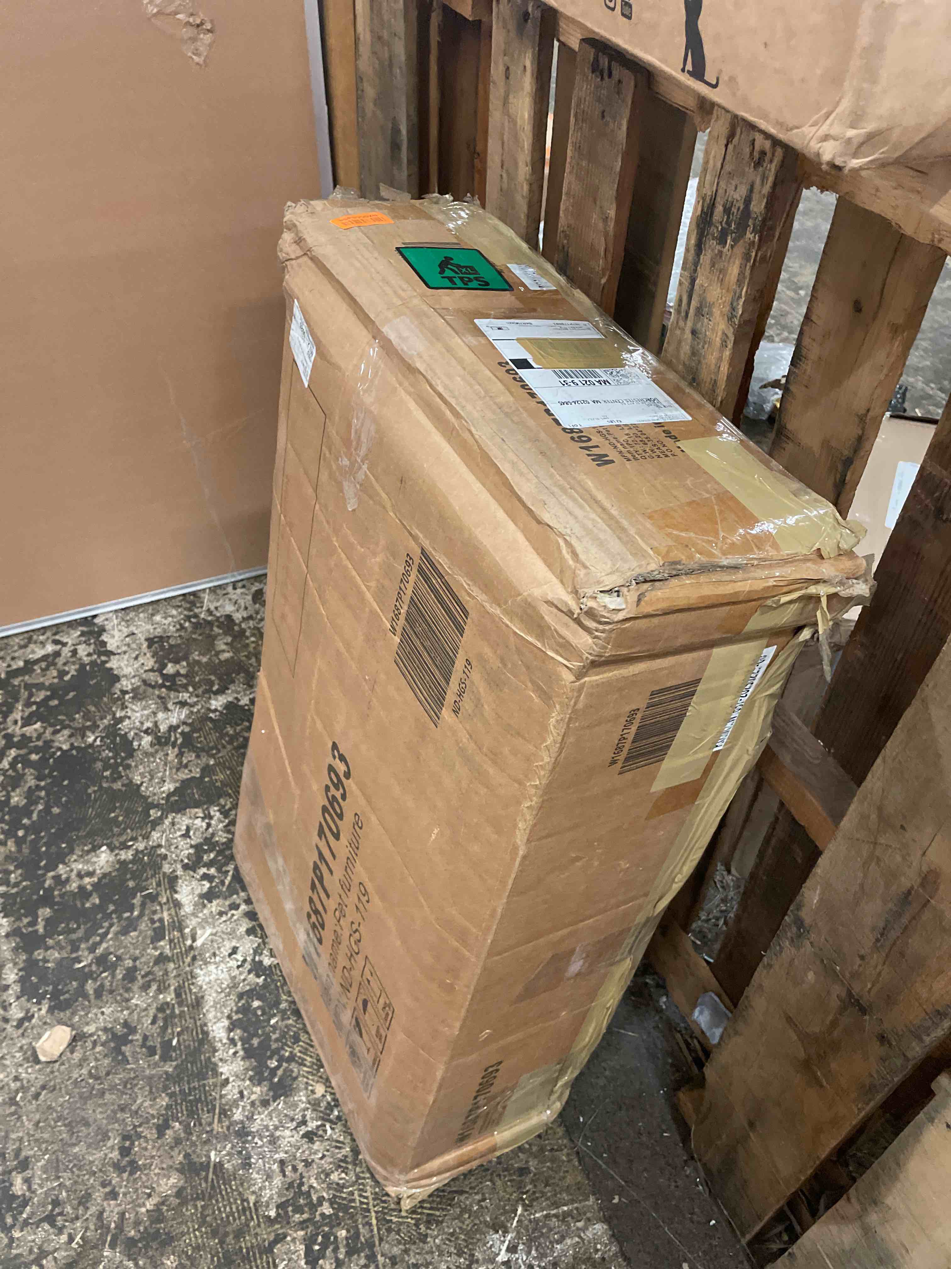 https://s3.amazonaws.com/lotting-images-prod/phillipi/BRN1824185_1760631536472.jpeg
