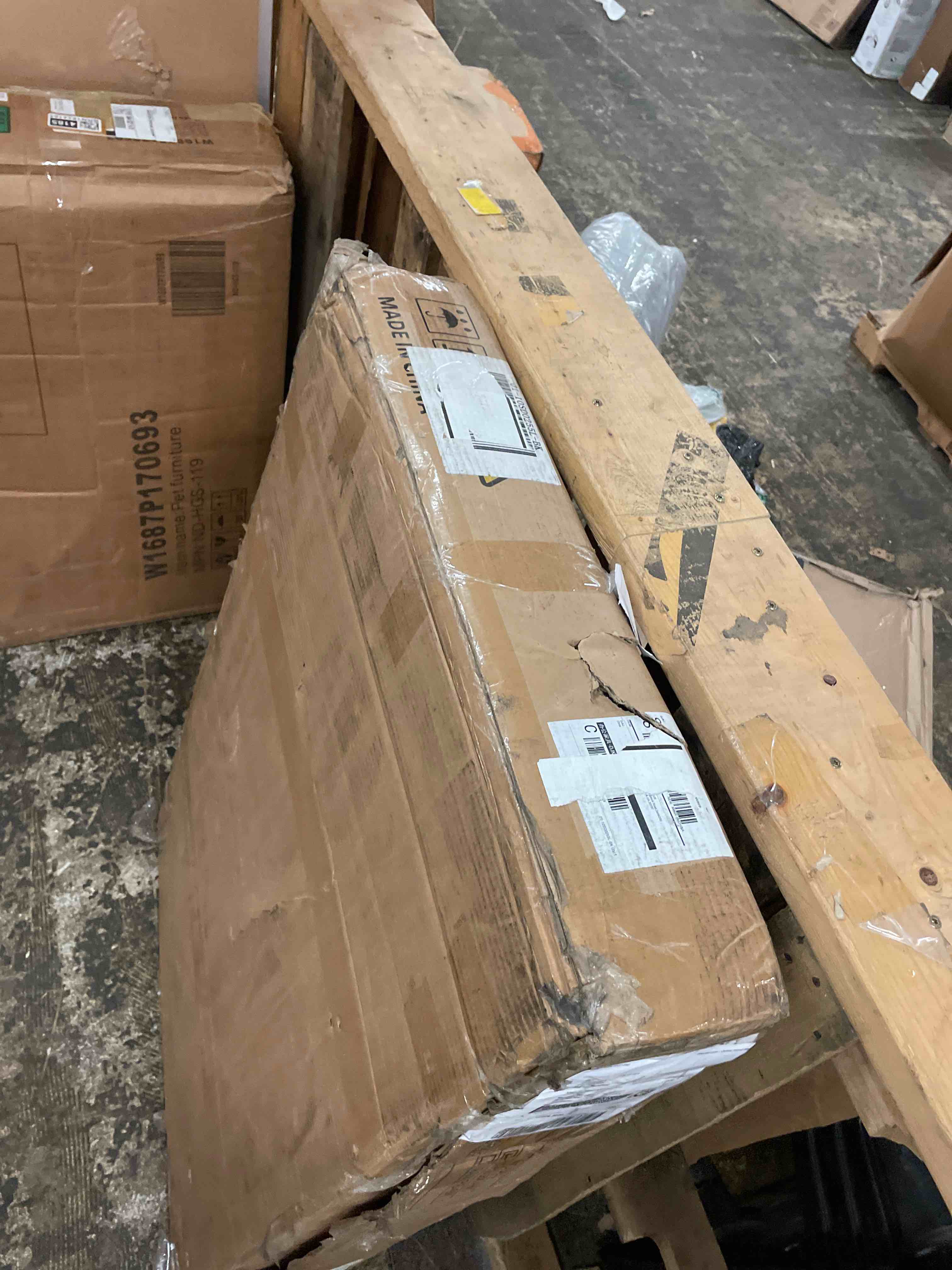 https://s3.amazonaws.com/lotting-images-prod/phillipi/BRN1824188_1760632213567.jpeg