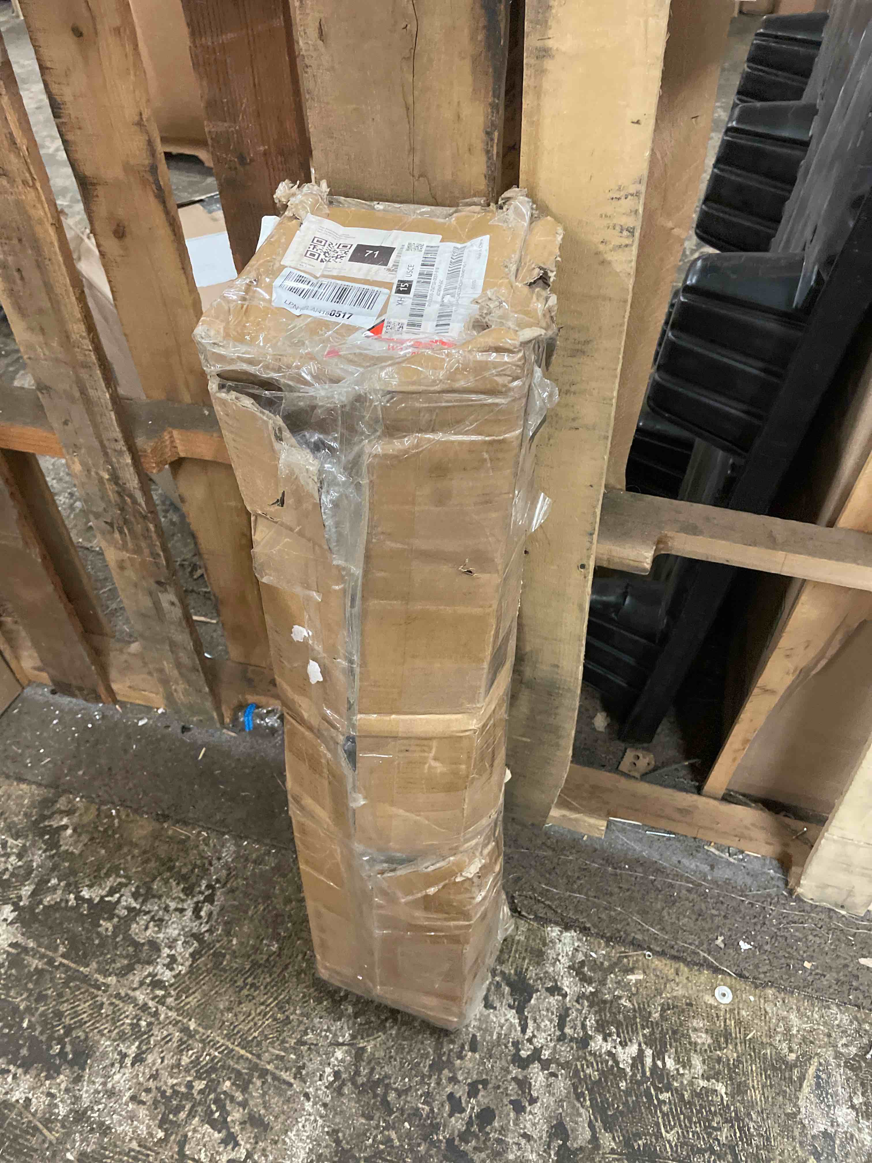 https://s3.amazonaws.com/lotting-images-prod/phillipi/BRN1824190_1760633417065.jpeg