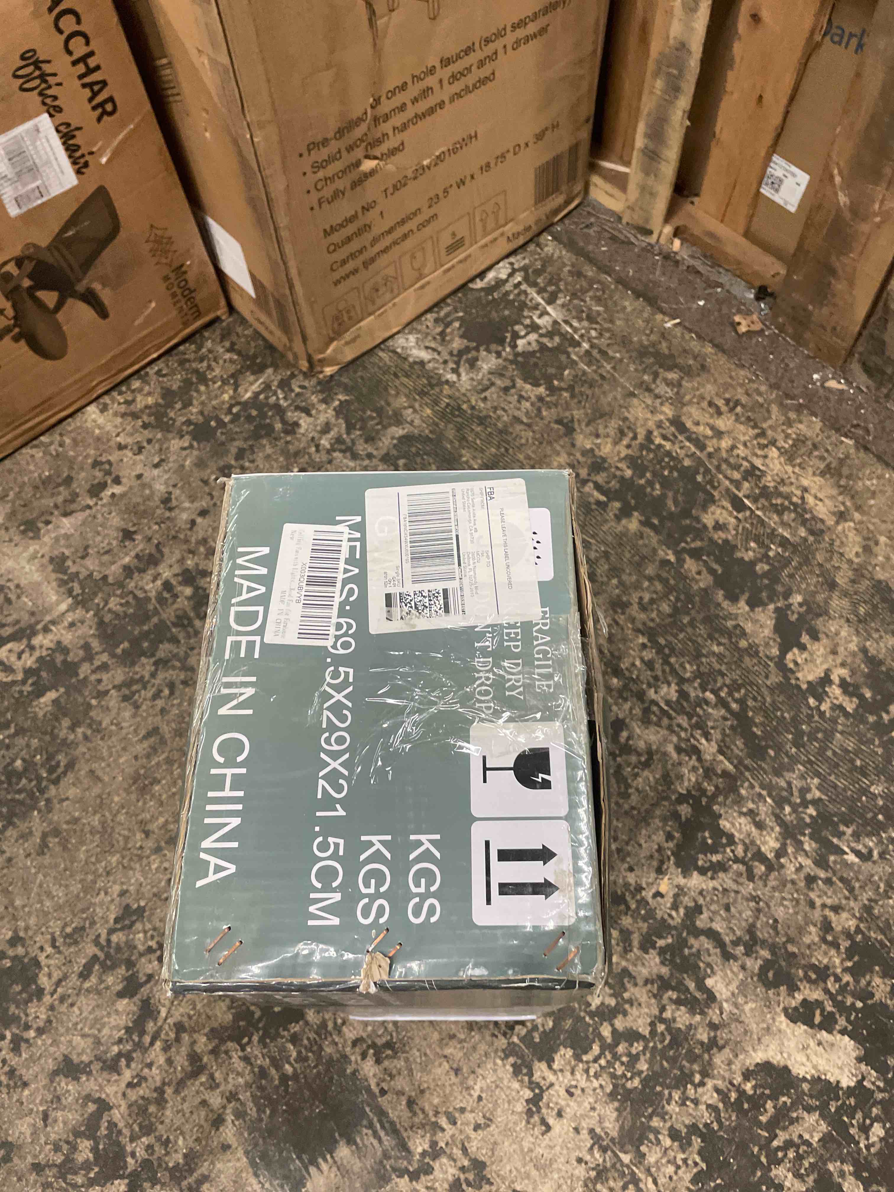 https://s3.amazonaws.com/lotting-images-prod/phillipi/BRN1824199_1760635718834.jpeg