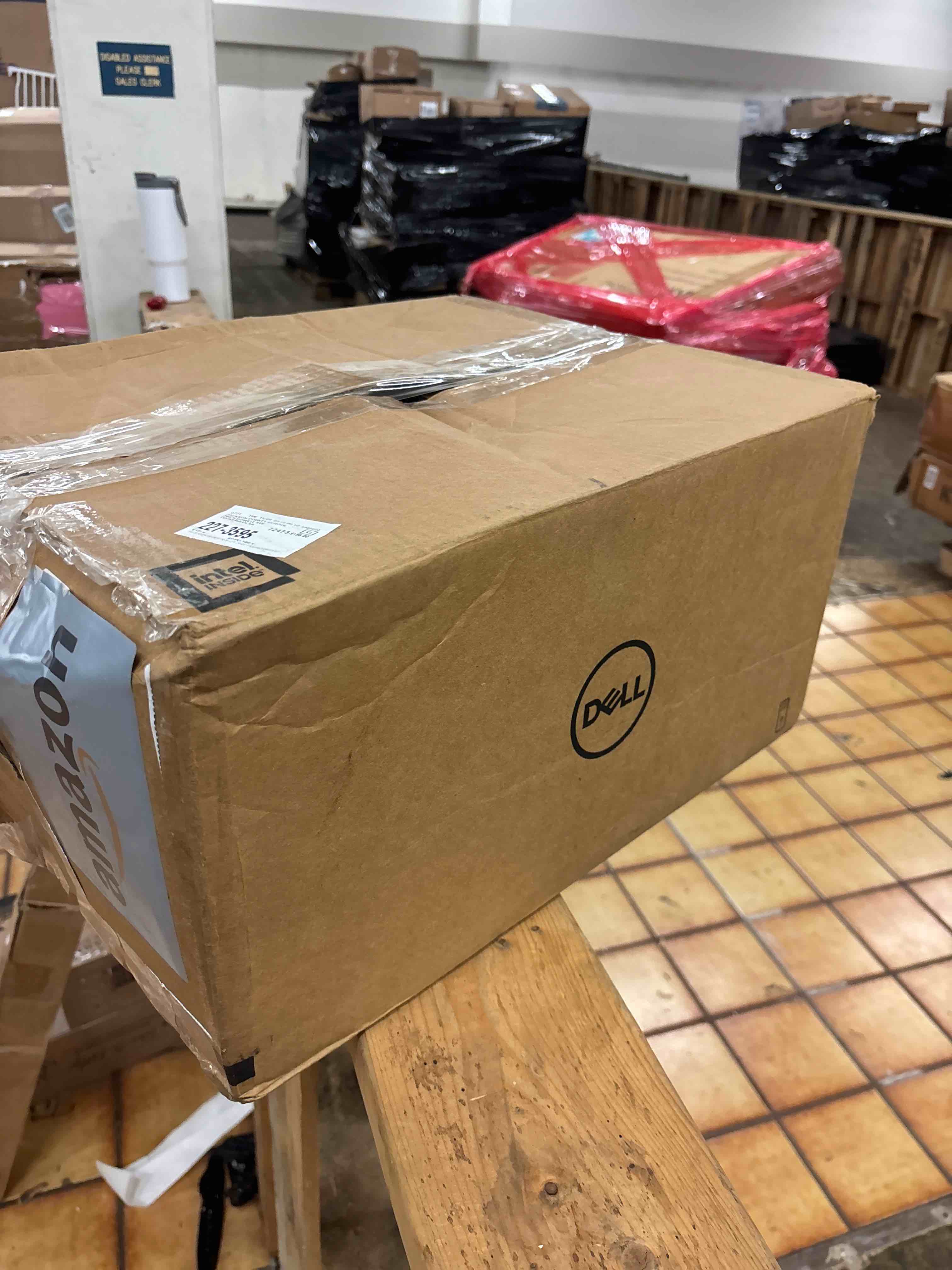 https://s3.amazonaws.com/lotting-images-prod/phillipi/BRN1824297_1761048336278.jpeg