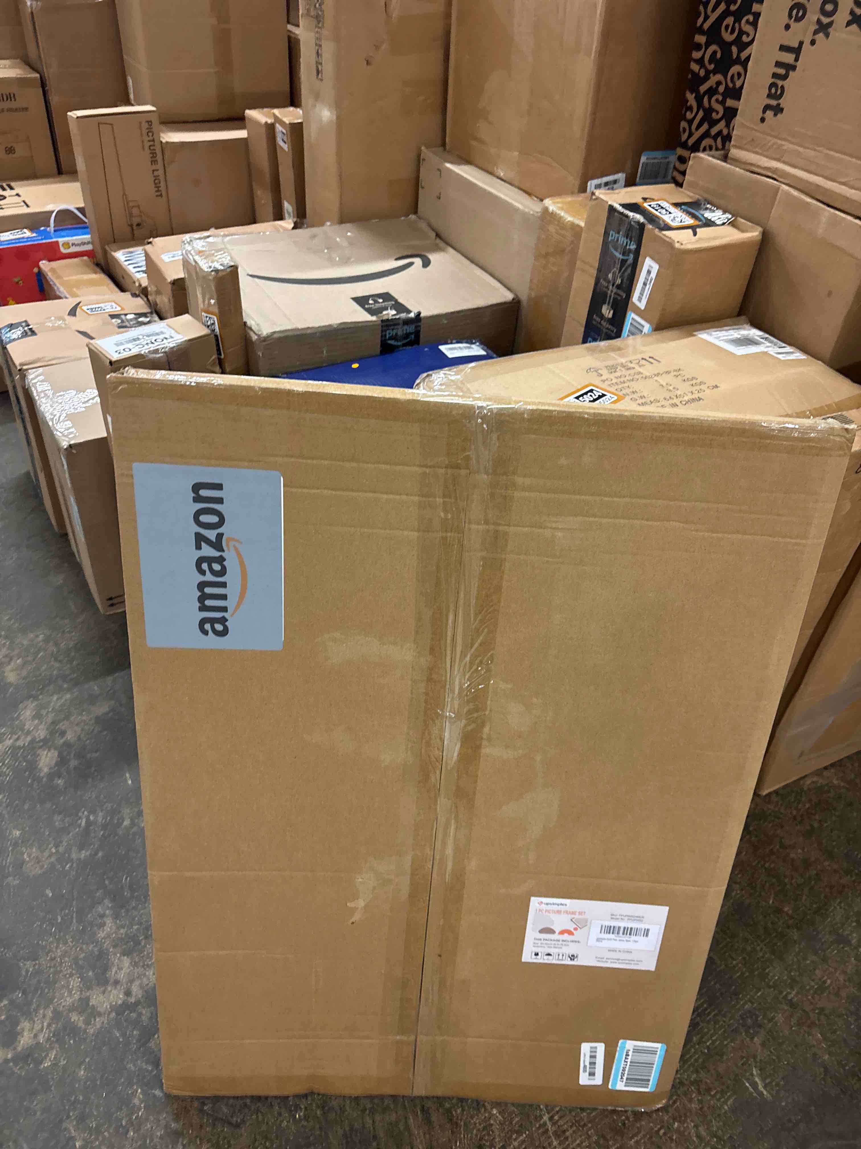 Condition photo showing New/Like New for upsimples 20x30 Poster Frame, Display Pictures 16x24 with Mat or 20 x 30 Without, Wall Hanging Picture Frames, Black, 1 Pack Black 20x30