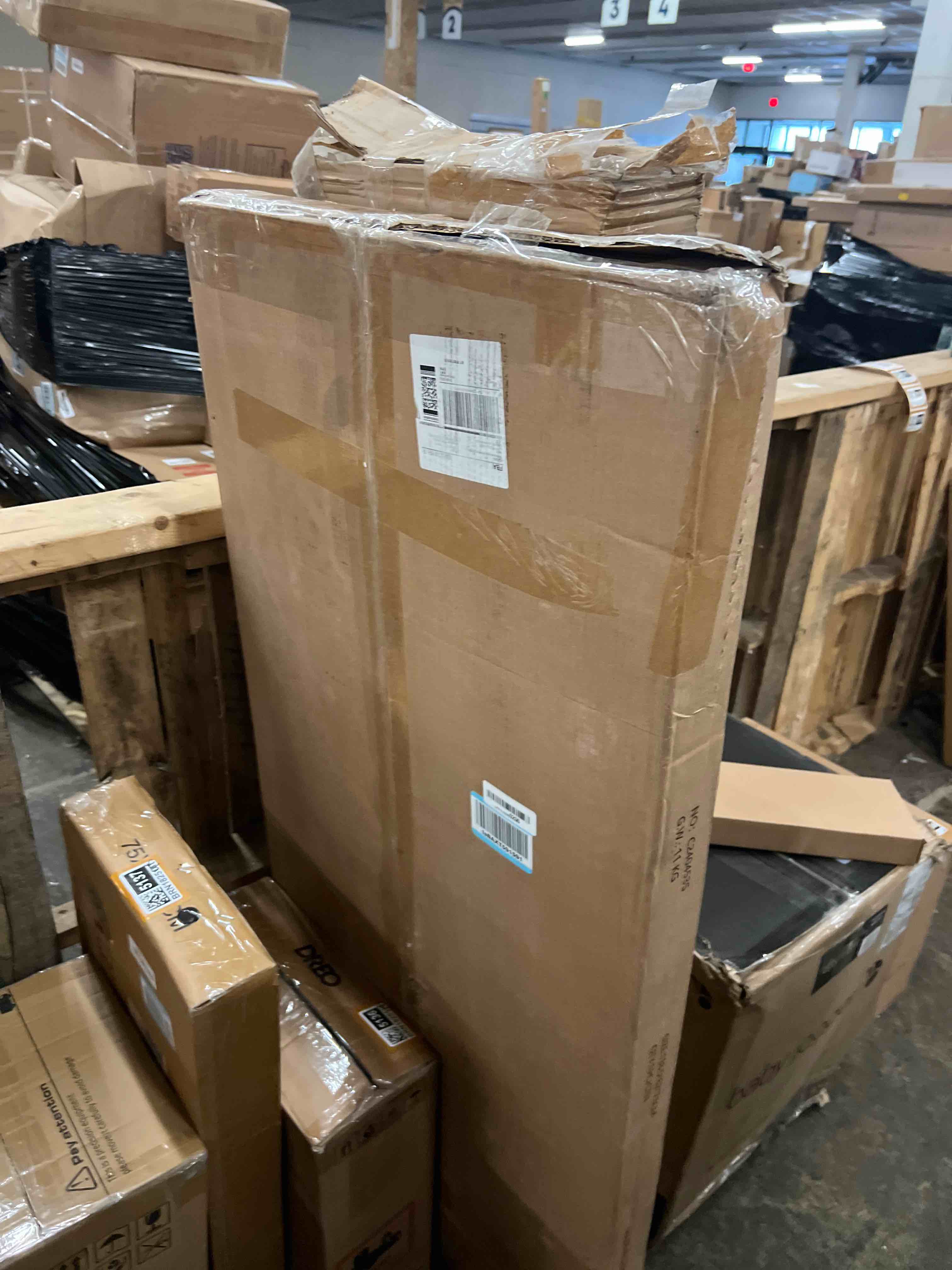 Condition photo showing New/Like New for Plant Stand Indoor, 8 Tiered 64" Tall Plant Stands with Grow Lights, Metal Plant Shelf for Multiple Plants, Corner Plant Stand, Modern Home Decor for Living Room, Patio