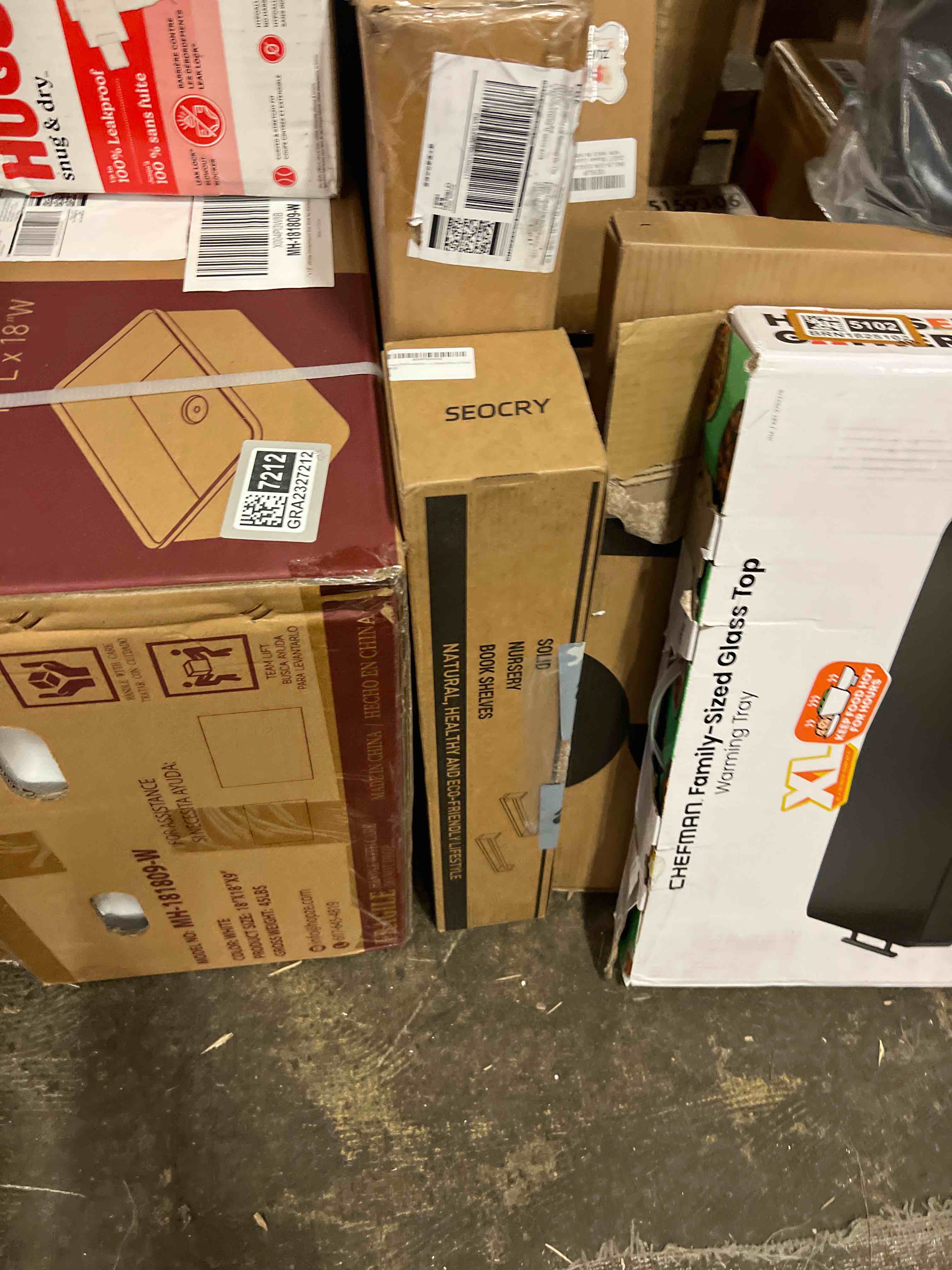 Condition photo showing New/Like New for Nursery Wall Bookshelf Set of 4, Floating Bookshelves for Kids' Rooms, Toddler Bedroom Decor, Nursery (Wood, 23 Inches) 23 Inches Wood