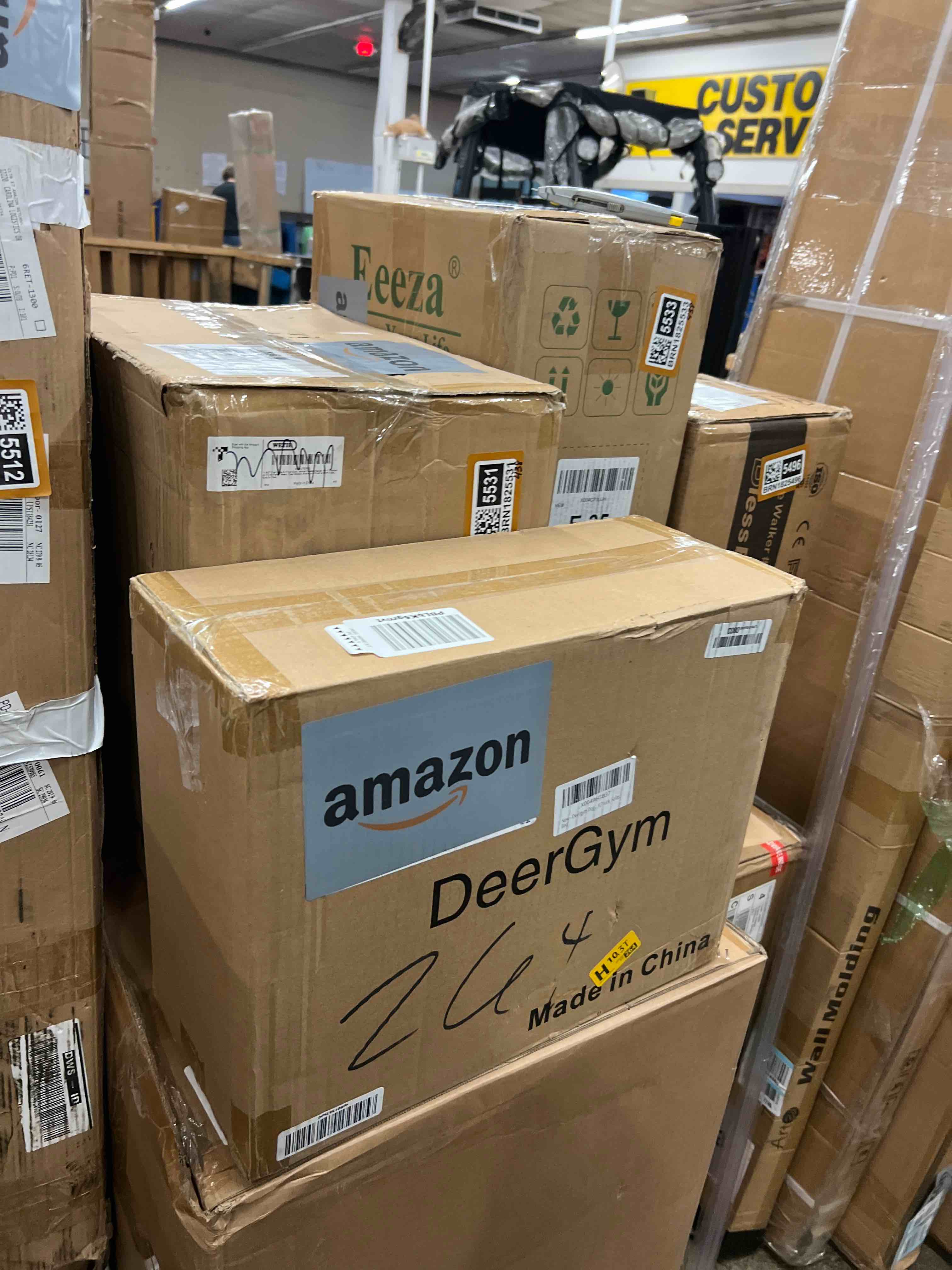 Condition photo showing New/Like New for Dog Stairs for Large Dogs - 5 Step Wide 16in High 34in Foldable Dog Ramp for Car Non-Slip Surface Support up to 230lbs - Suitable for SUV,Truck, Sofas, Bed