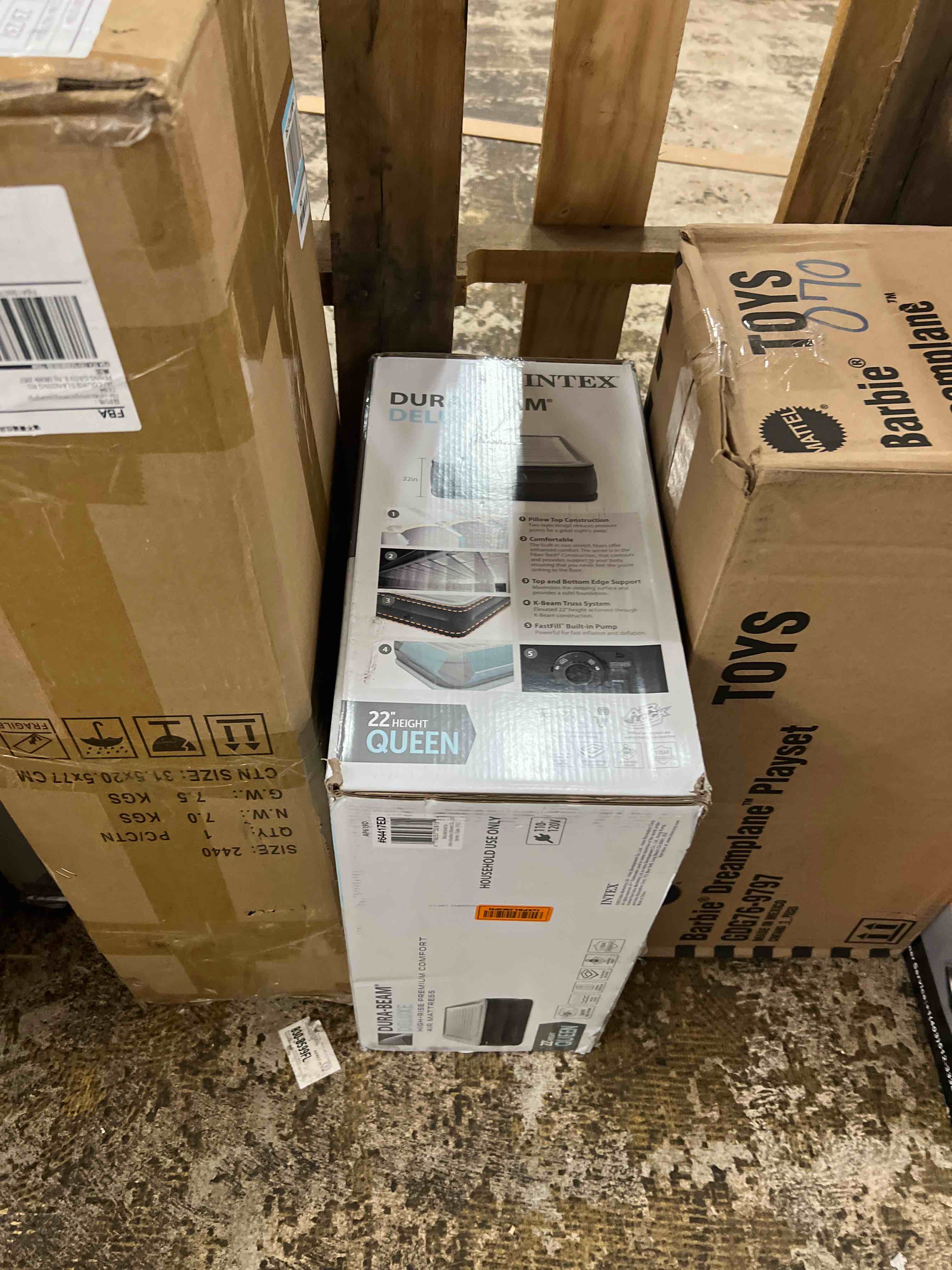 Condition photo showing New/Like New for intex 64417ed 22in queen dura-beam comfort plush high-rise inflatable air mattress with built in pump for travel and camping, 600lb weight capacity
