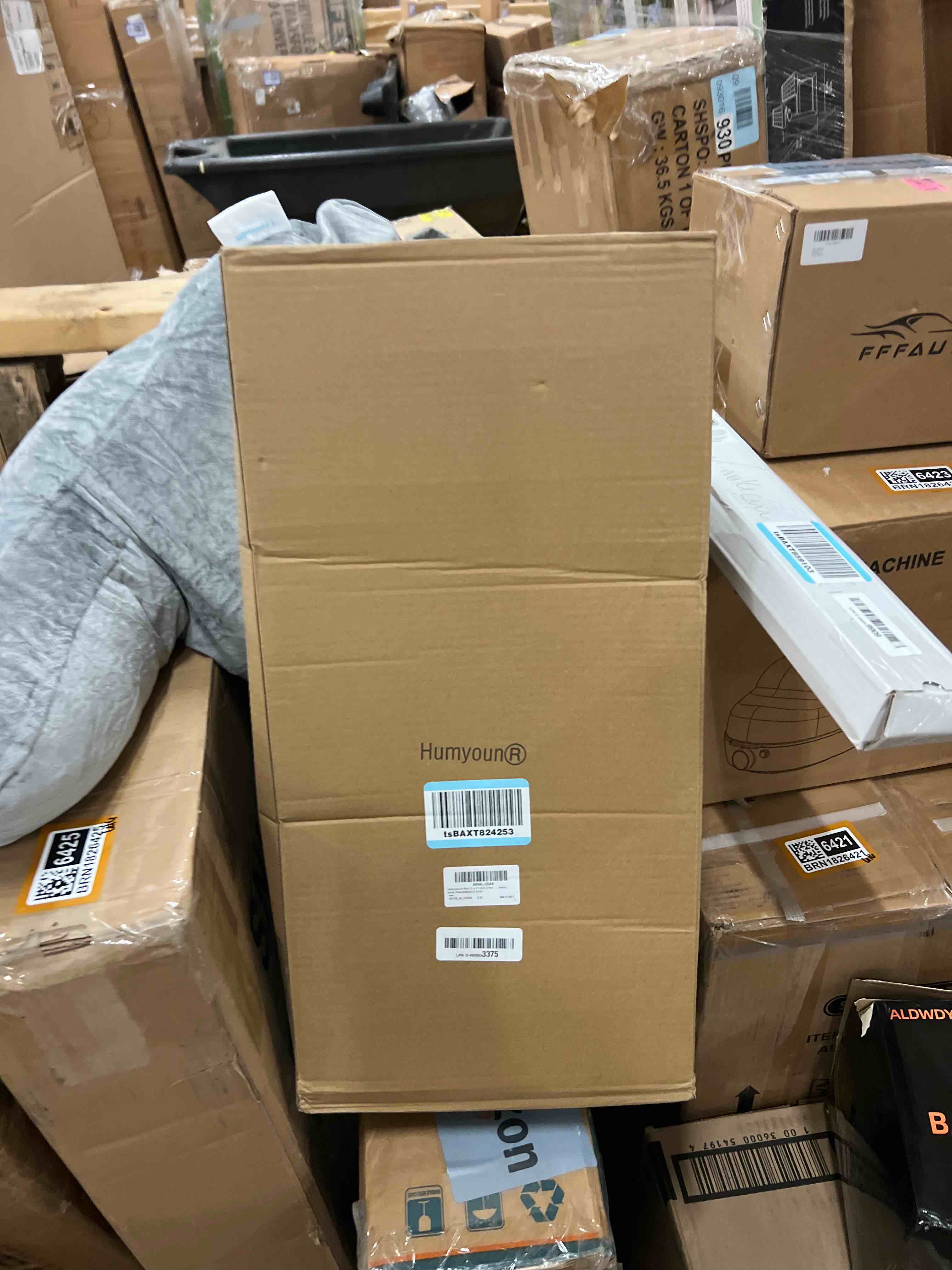 Condition photo showing New/Like New for 4 pcs 11 x 17 inch 3 ring binders 1.5 inch rings heavy duty view plastic flexible d ring binders economy holds 11" x 17" paper for artwork blueprints, office, home, work places(black)