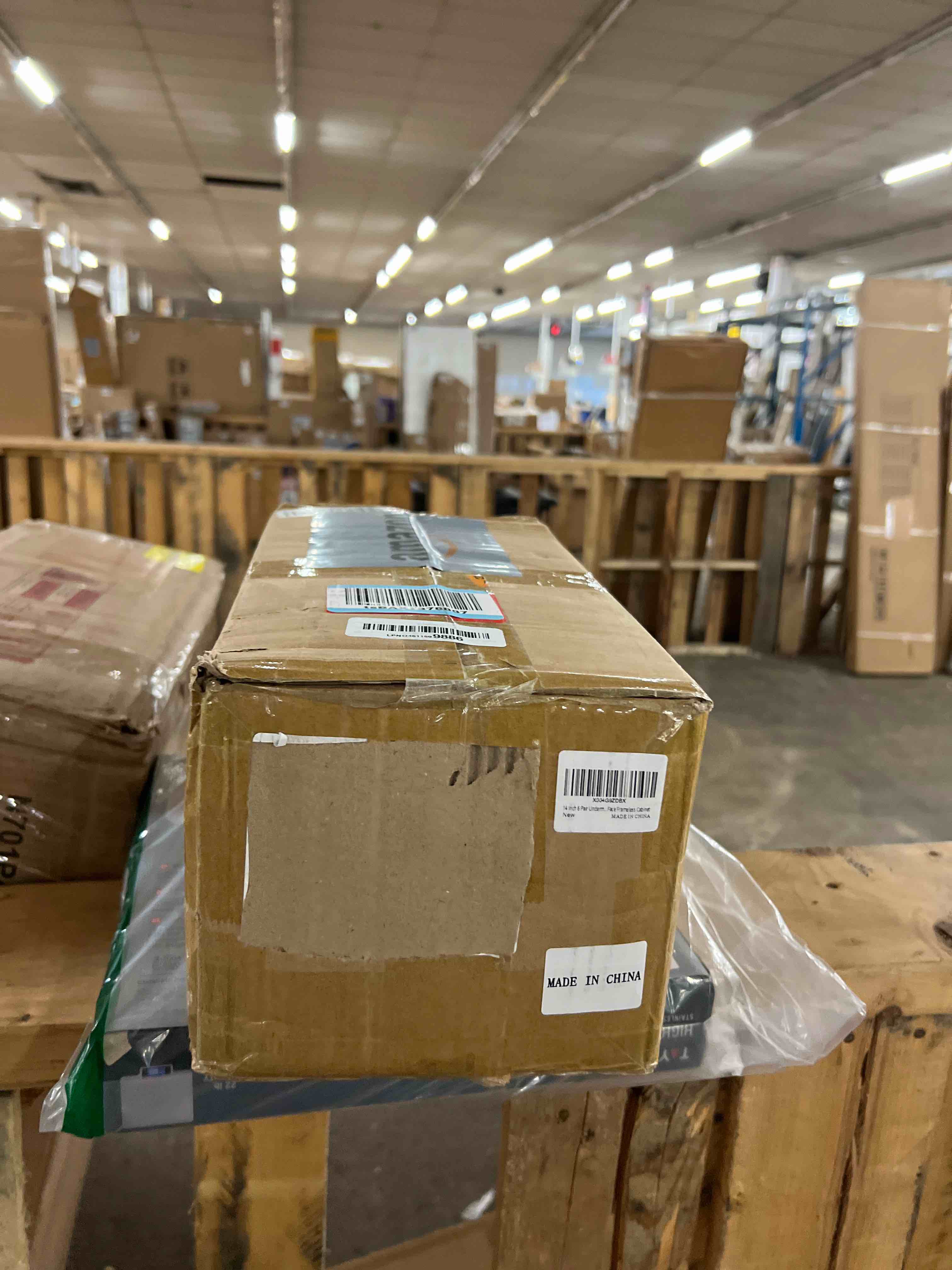 Condition photo showing New/Like New for 14 inch 6 pair undermount soft close drawer slides full extension drawer glides runners with 3d locking device for frameless cabinet
