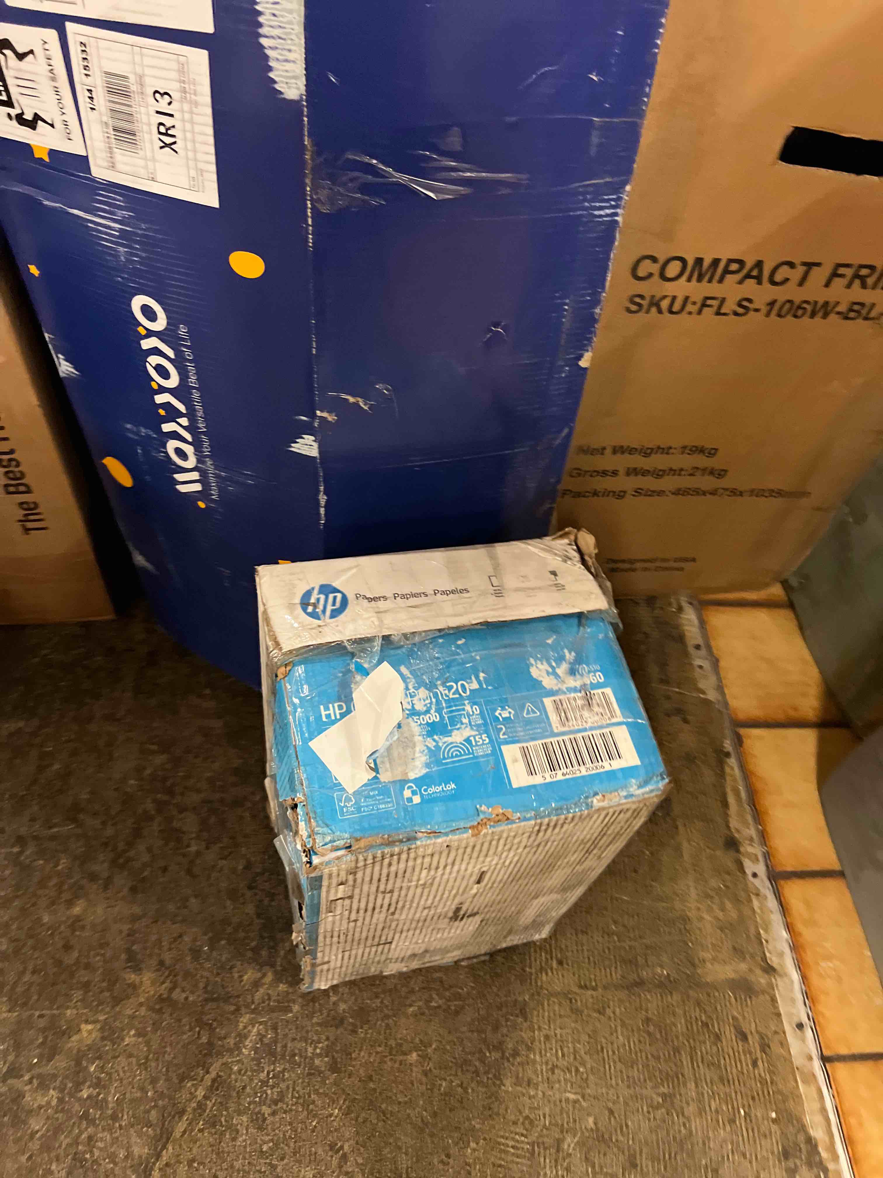 Condition photo showing New/Like New for hp printer paper - copy and print  20 lb.  8.5  x 11   10 ream  white