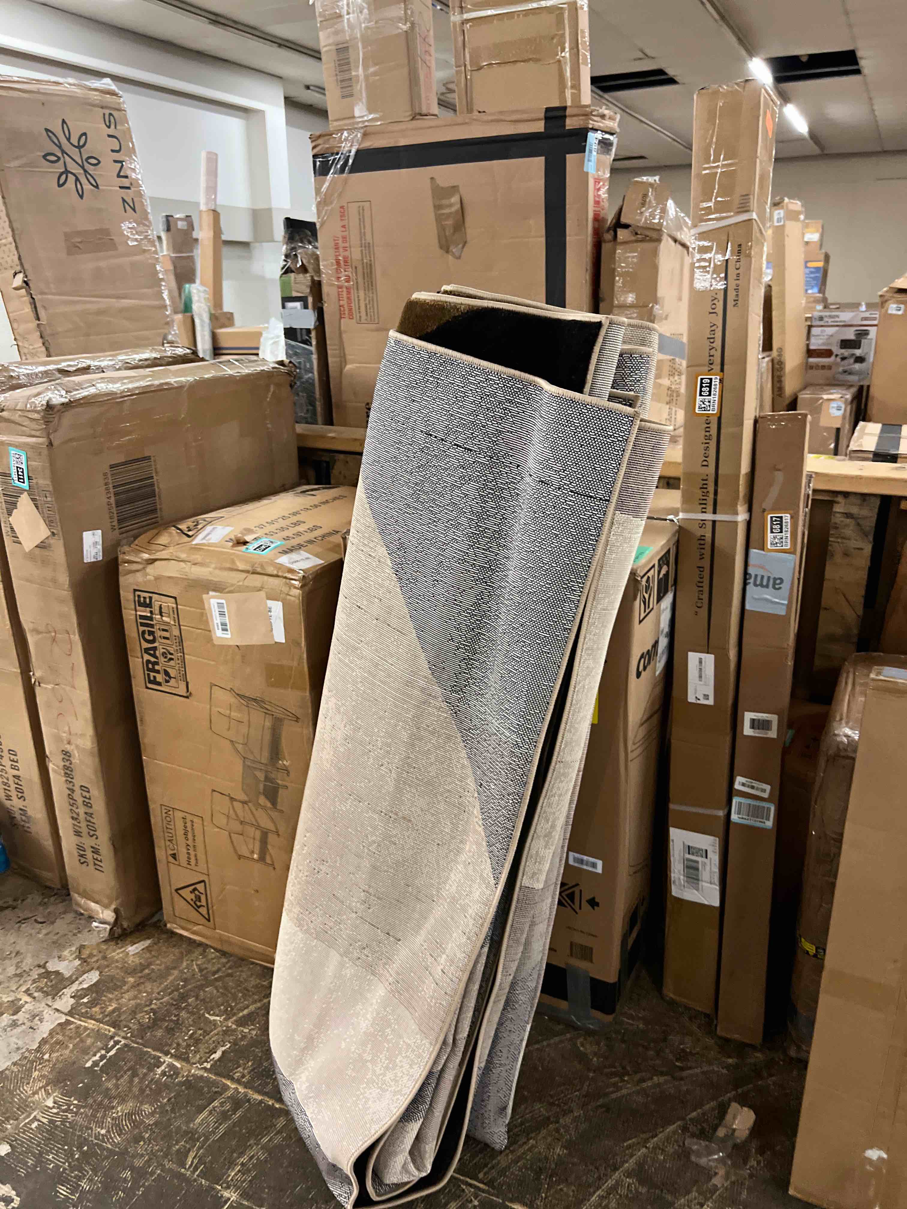 Condition photo showing New/Like New for home dynamix tribeca slade contemporary abstract area rug brown/green 9ft x 12ft