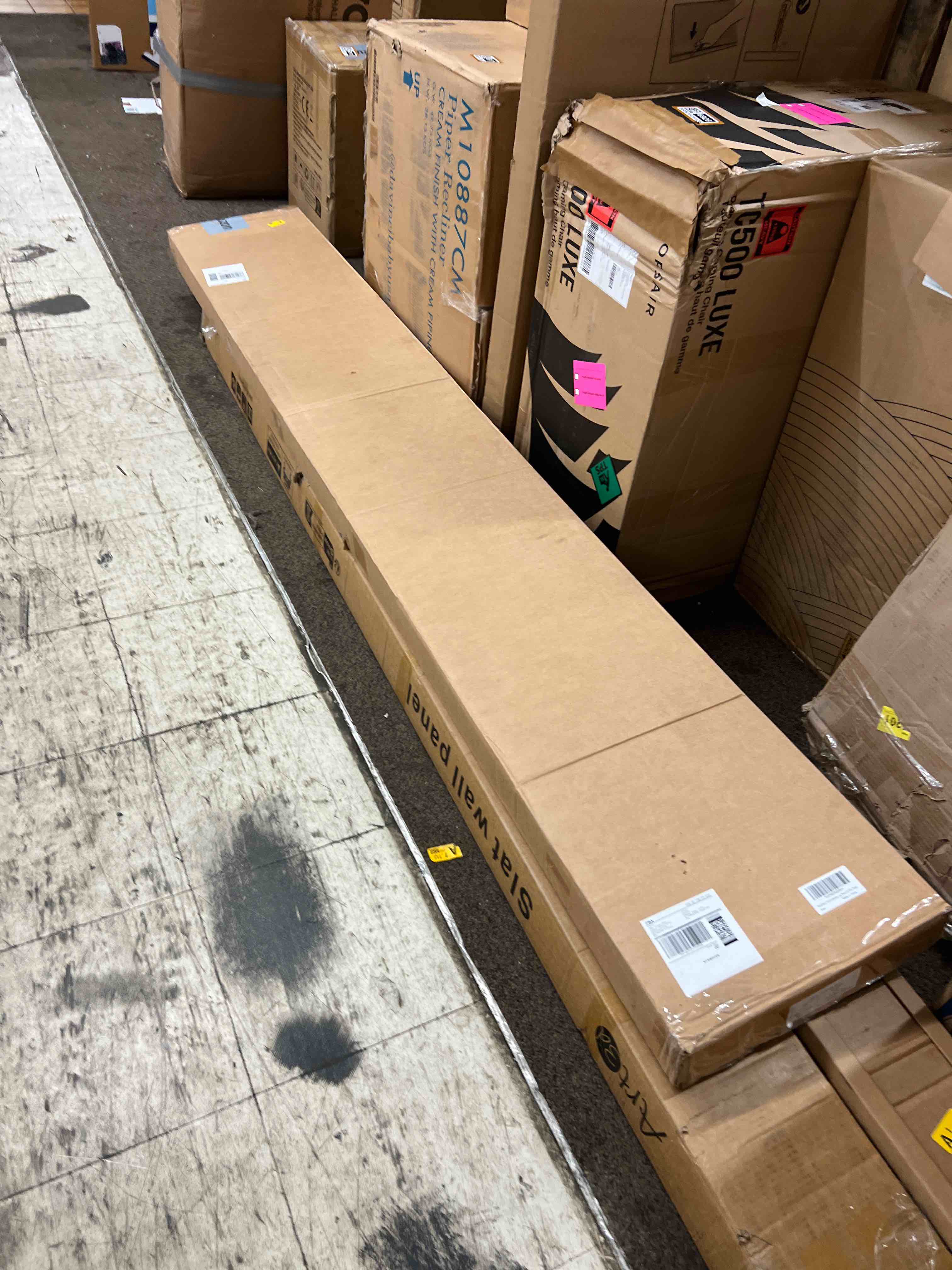 https://s3.amazonaws.com/lotting-images-prod/phillipi/BRN1826910_1777607826759.jpeg