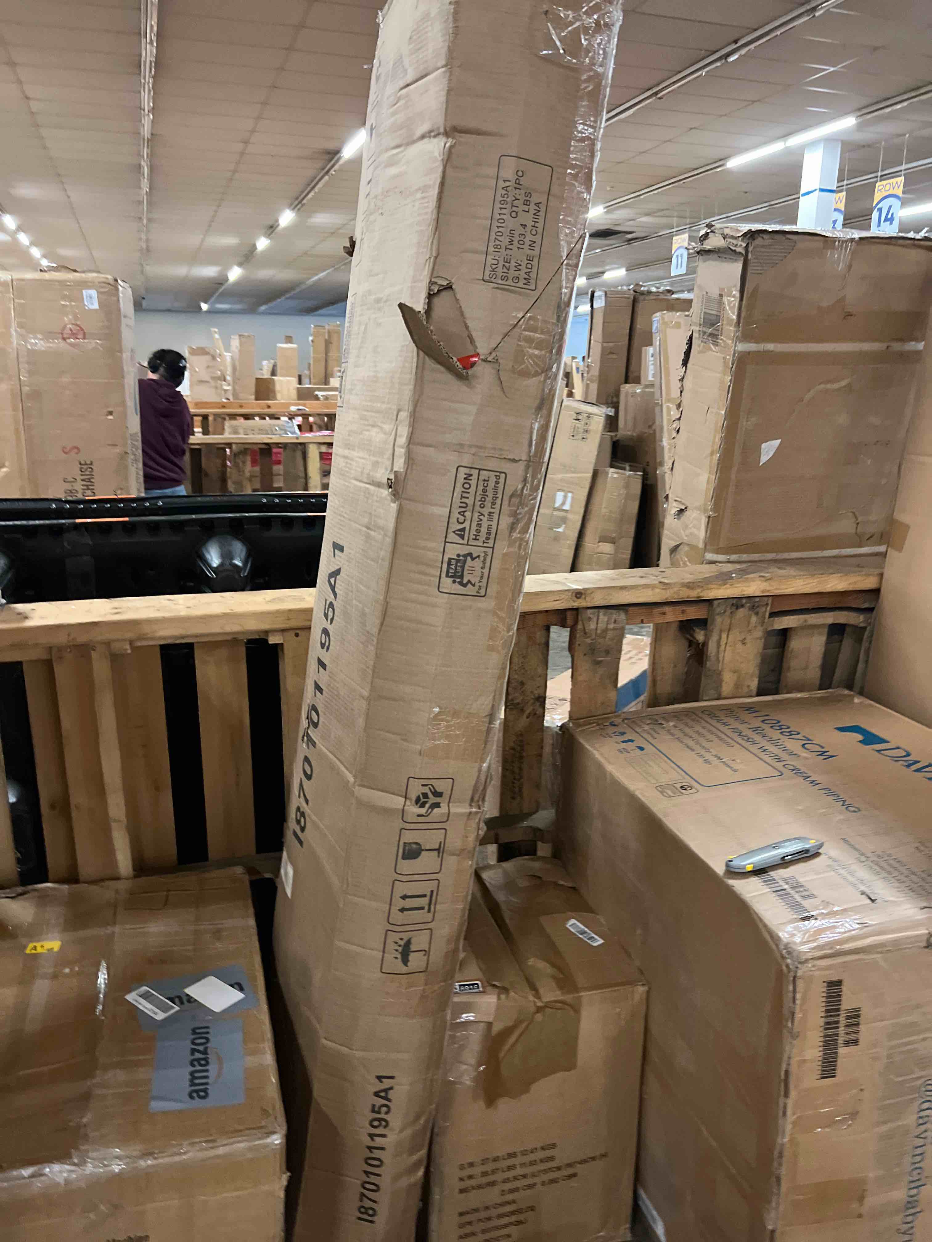 https://s3.amazonaws.com/lotting-images-prod/phillipi/BRN1826915_1777388620710.jpeg
