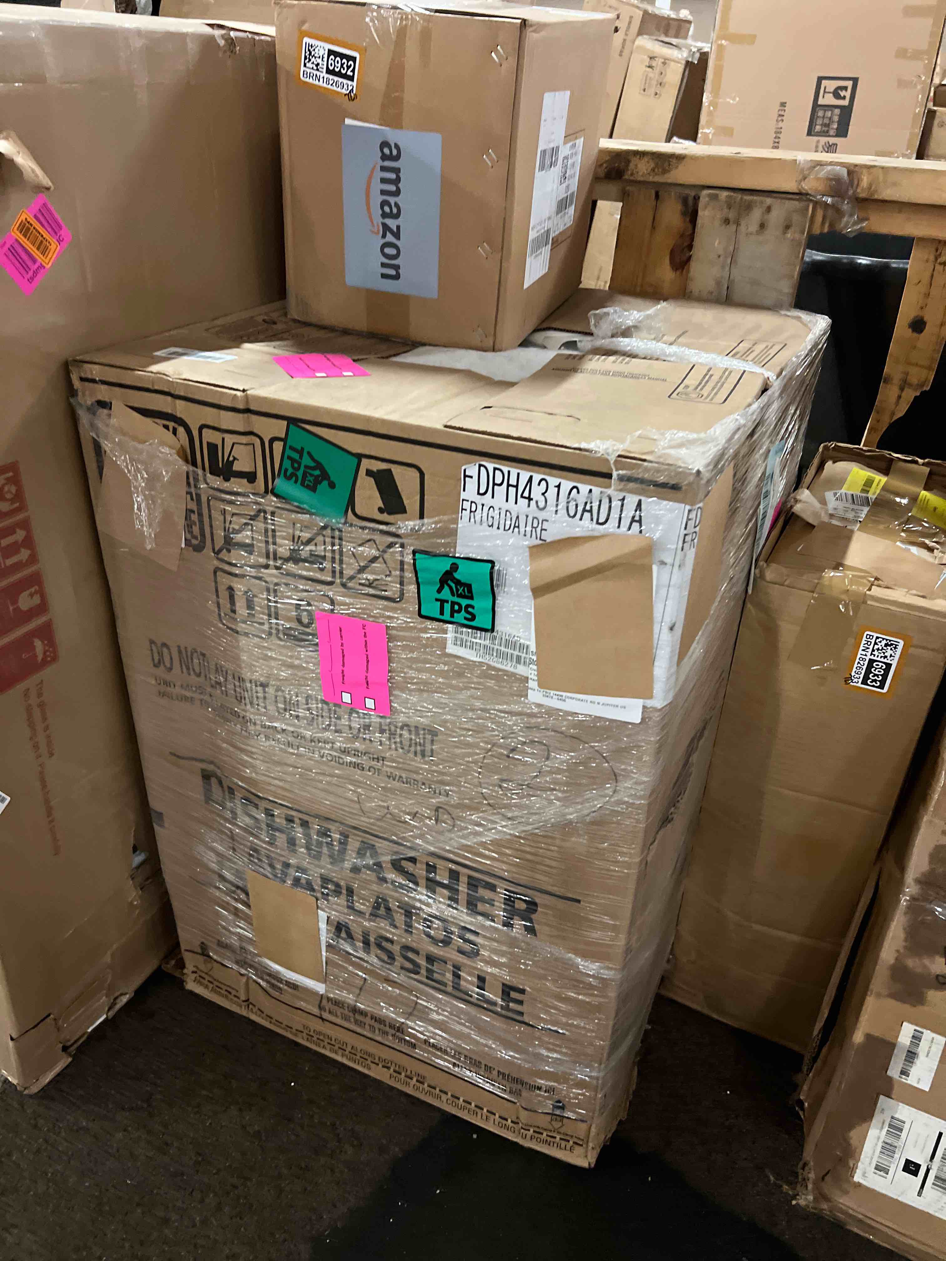 https://s3.amazonaws.com/lotting-images-prod/phillipi/BRN1826931_1777385971138.jpeg