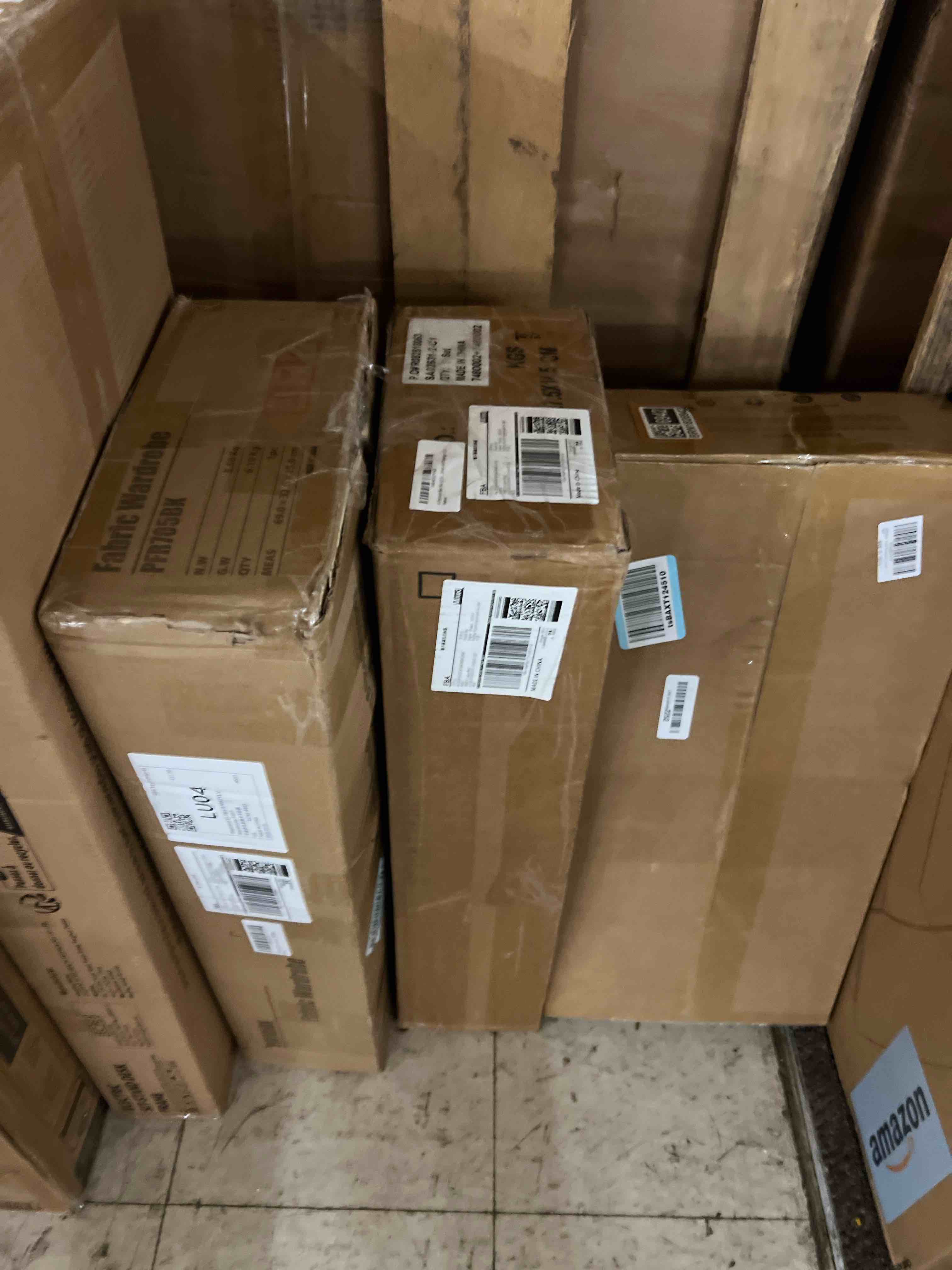 https://s3.amazonaws.com/lotting-images-prod/phillipi/BRN1826941_1777384557085.jpeg