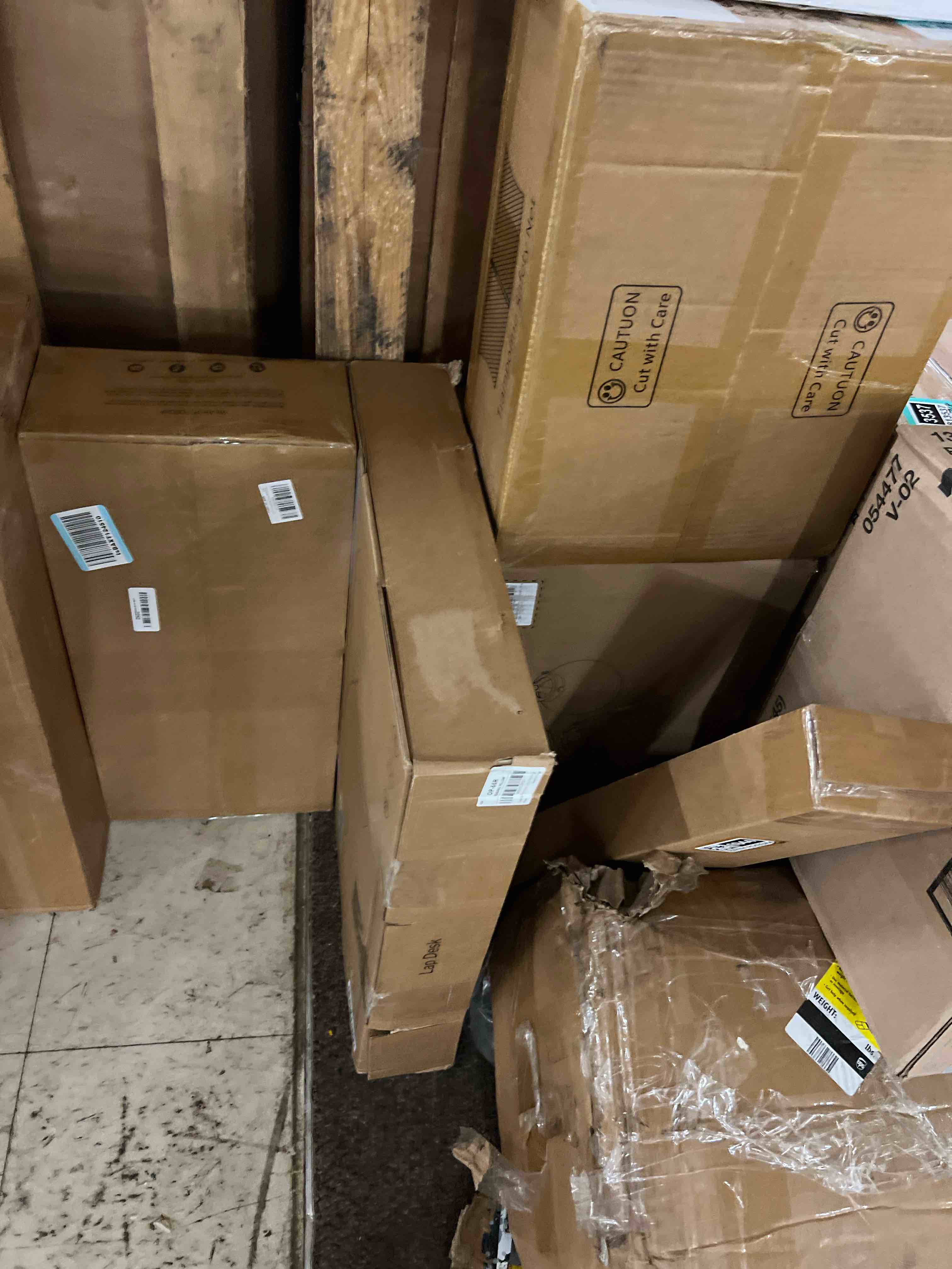 https://s3.amazonaws.com/lotting-images-prod/phillipi/BRN1826943_1777384370149.jpeg