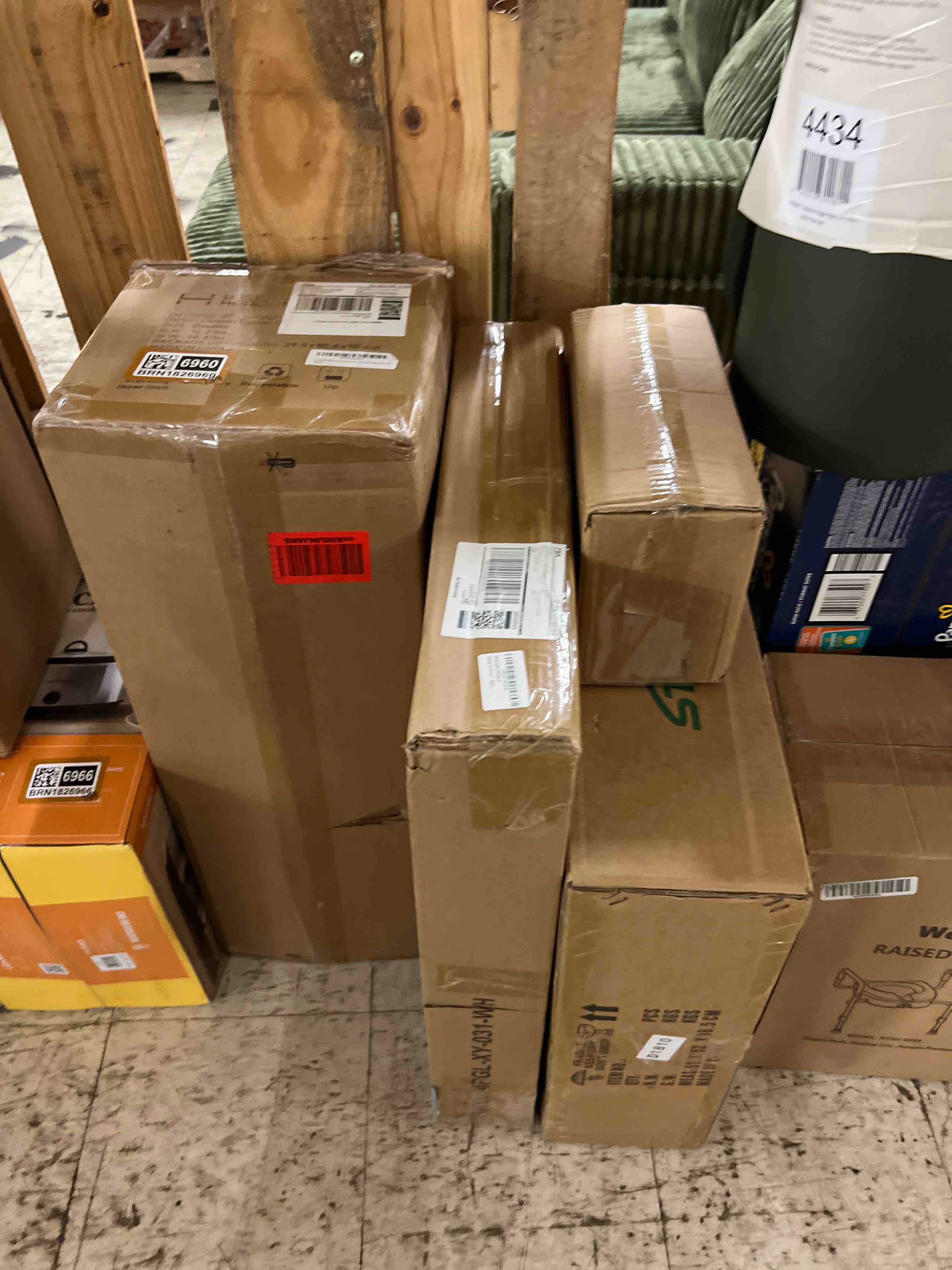https://s3.amazonaws.com/lotting-images-prod/phillipi/BRN1826959_1777474490151.jpeg