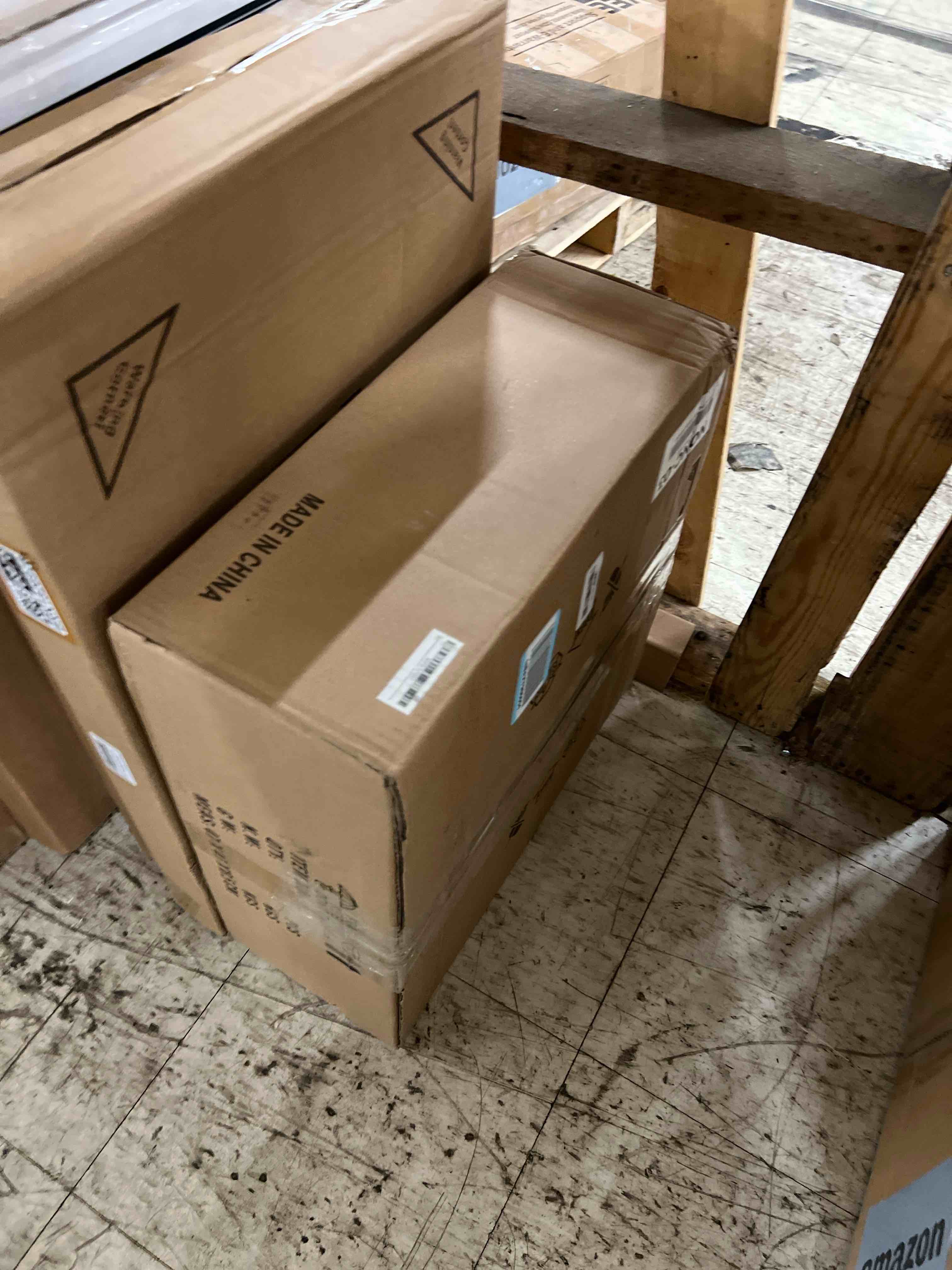 https://s3.amazonaws.com/lotting-images-prod/phillipi/BRN1826976_1777473817049.jpeg