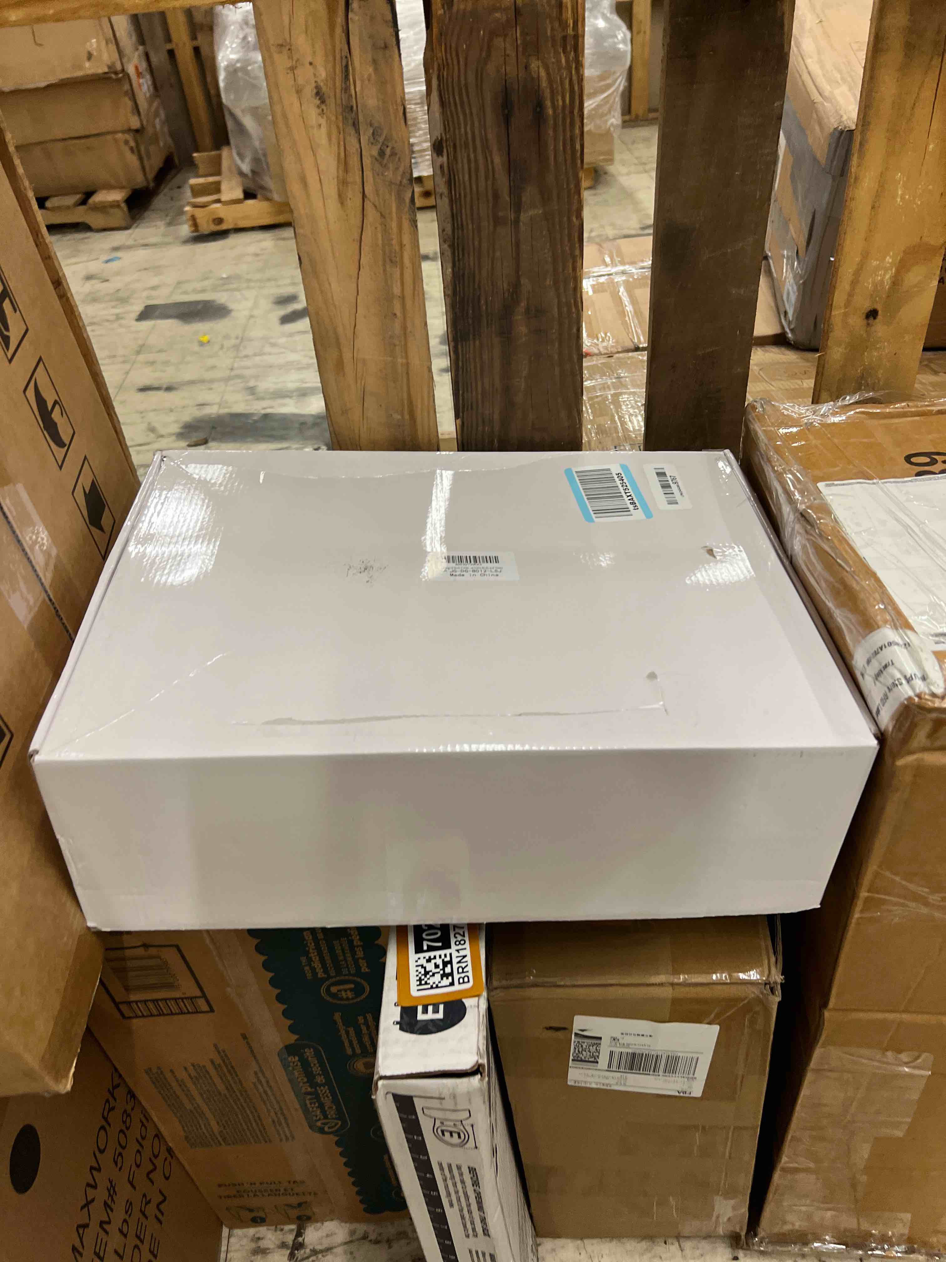 https://s3.amazonaws.com/lotting-images-prod/phillipi/BRN1827011_1777570401886.jpeg