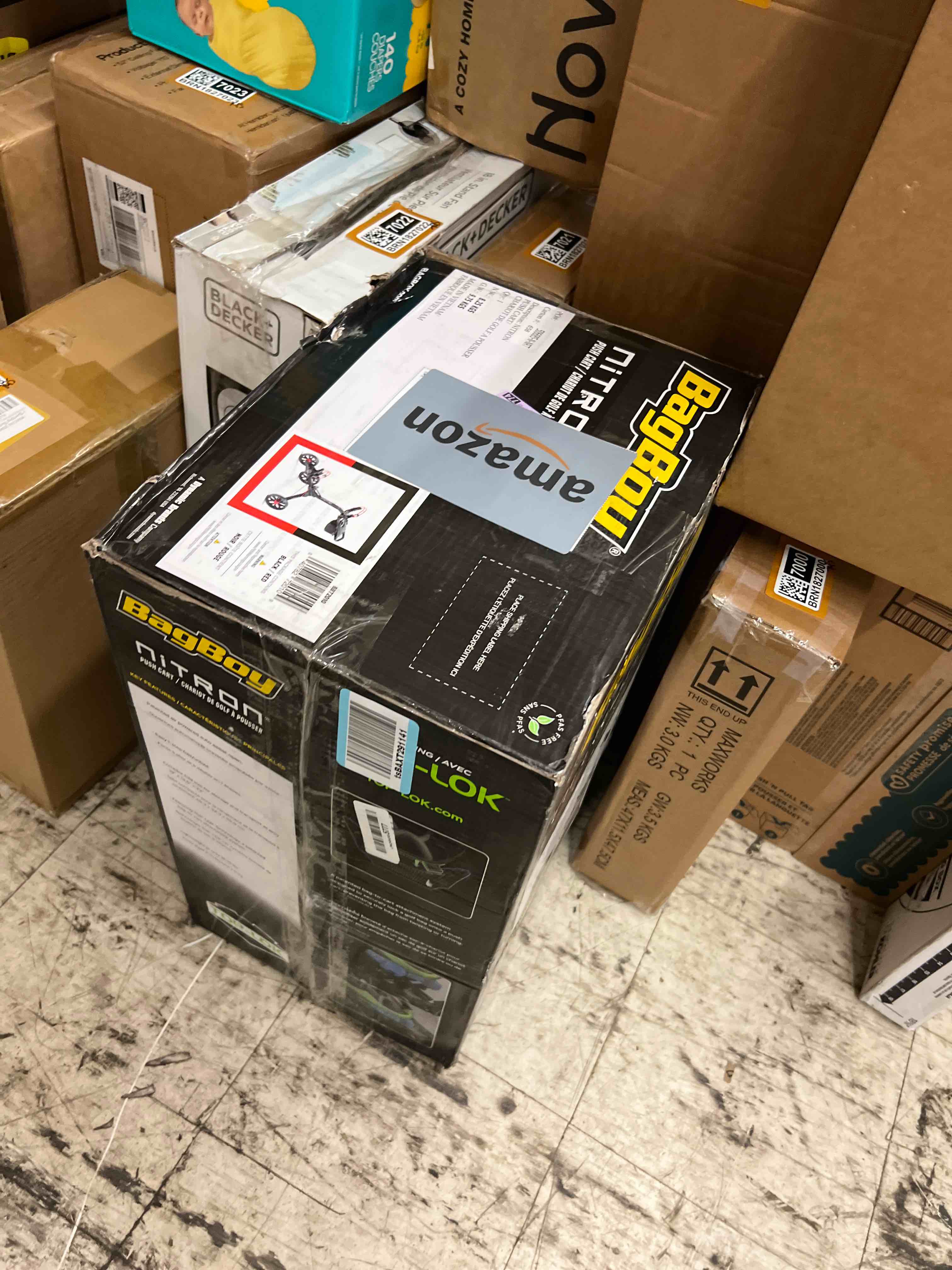 https://s3.amazonaws.com/lotting-images-prod/phillipi/BRN1827013_1777570342212.jpeg