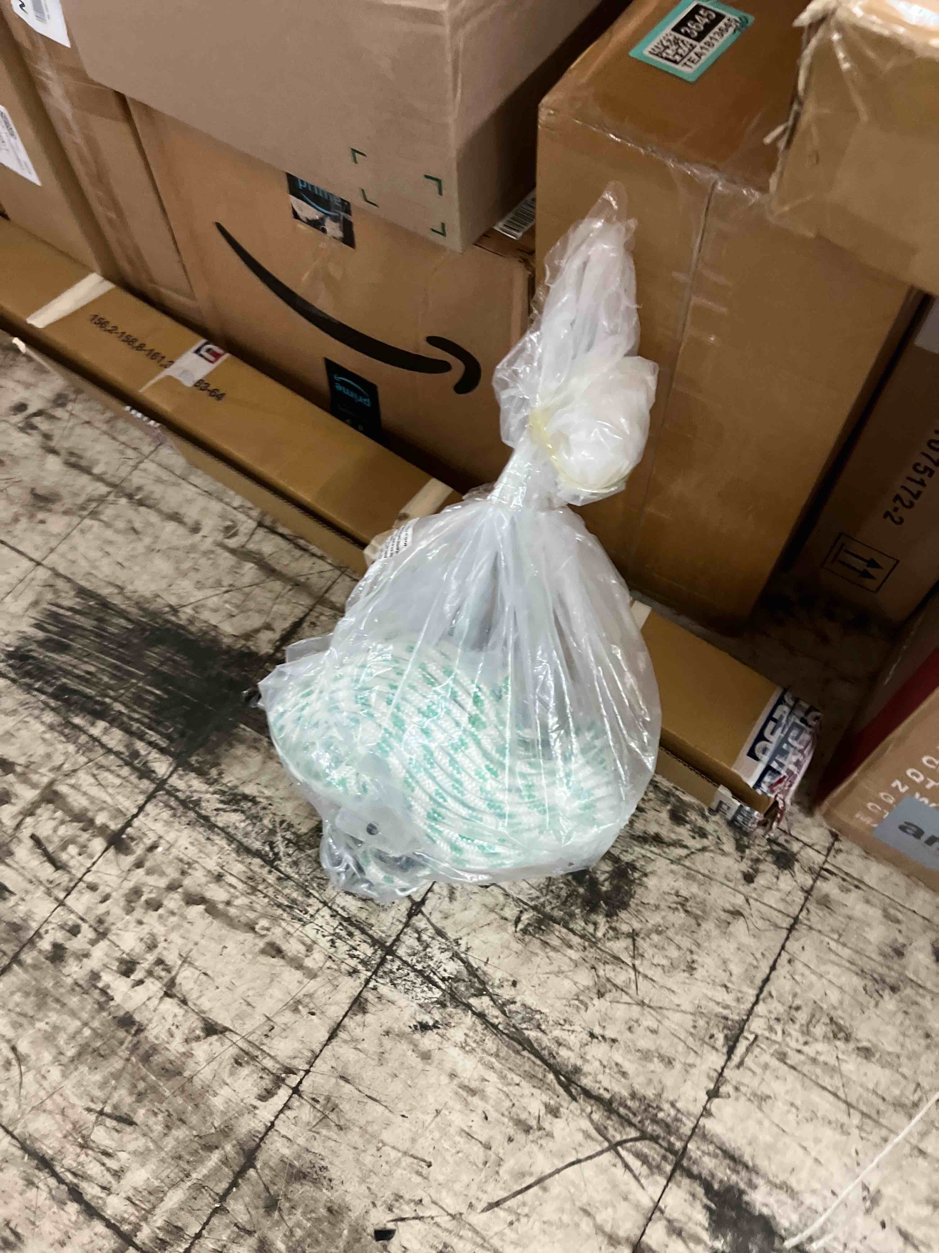 Condition photo showing New/Like New for heavy duty boat anchor kit, 5/8/10/13/18/25 lb galvanized danforth anchor with anchor chain, shakles and boat anchor rope, fluke anchor kit for boats pontoon, deck, fishing, and sail