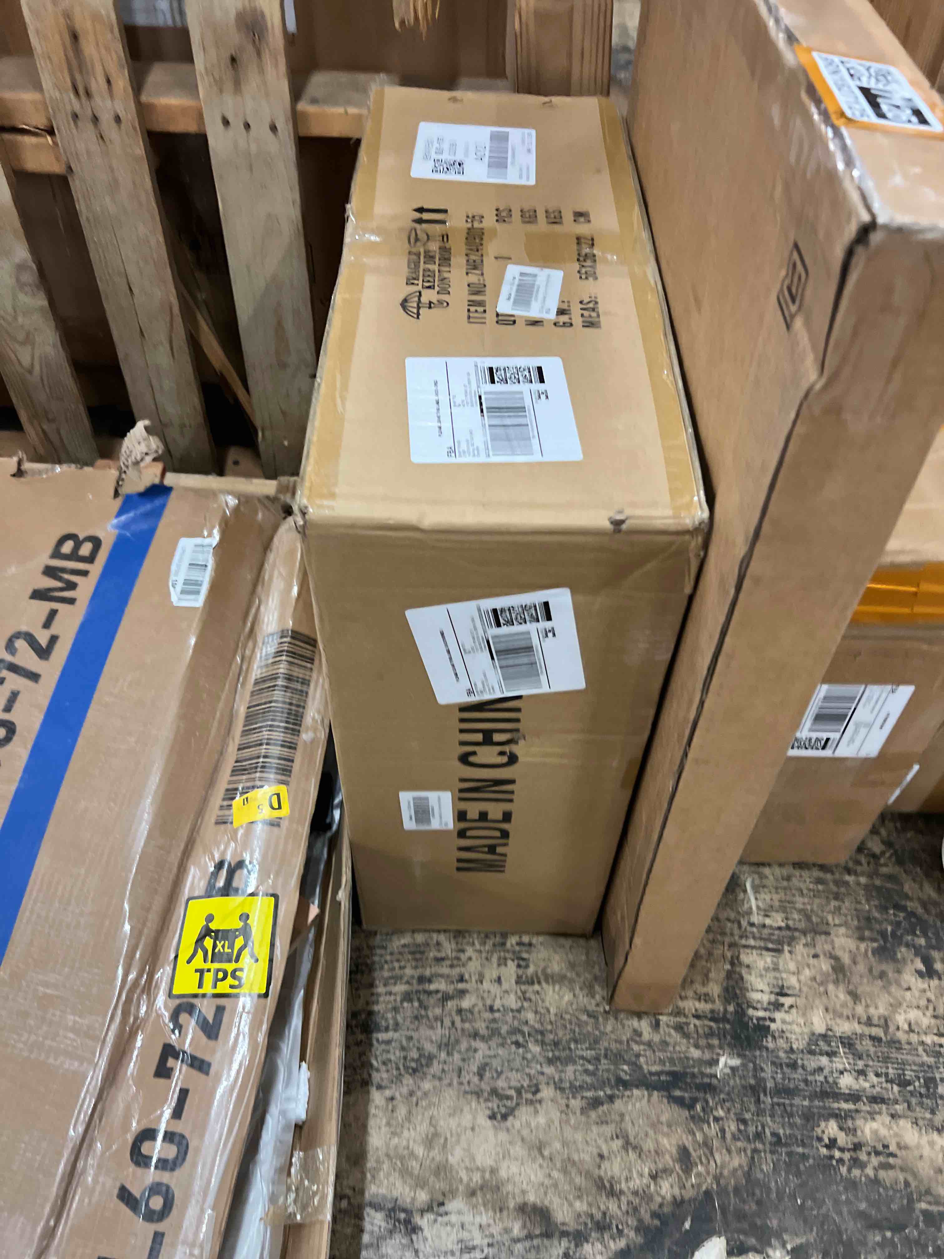 https://s3.amazonaws.com/lotting-images-prod/phillipi/BRN1827128_1777606652984.jpeg