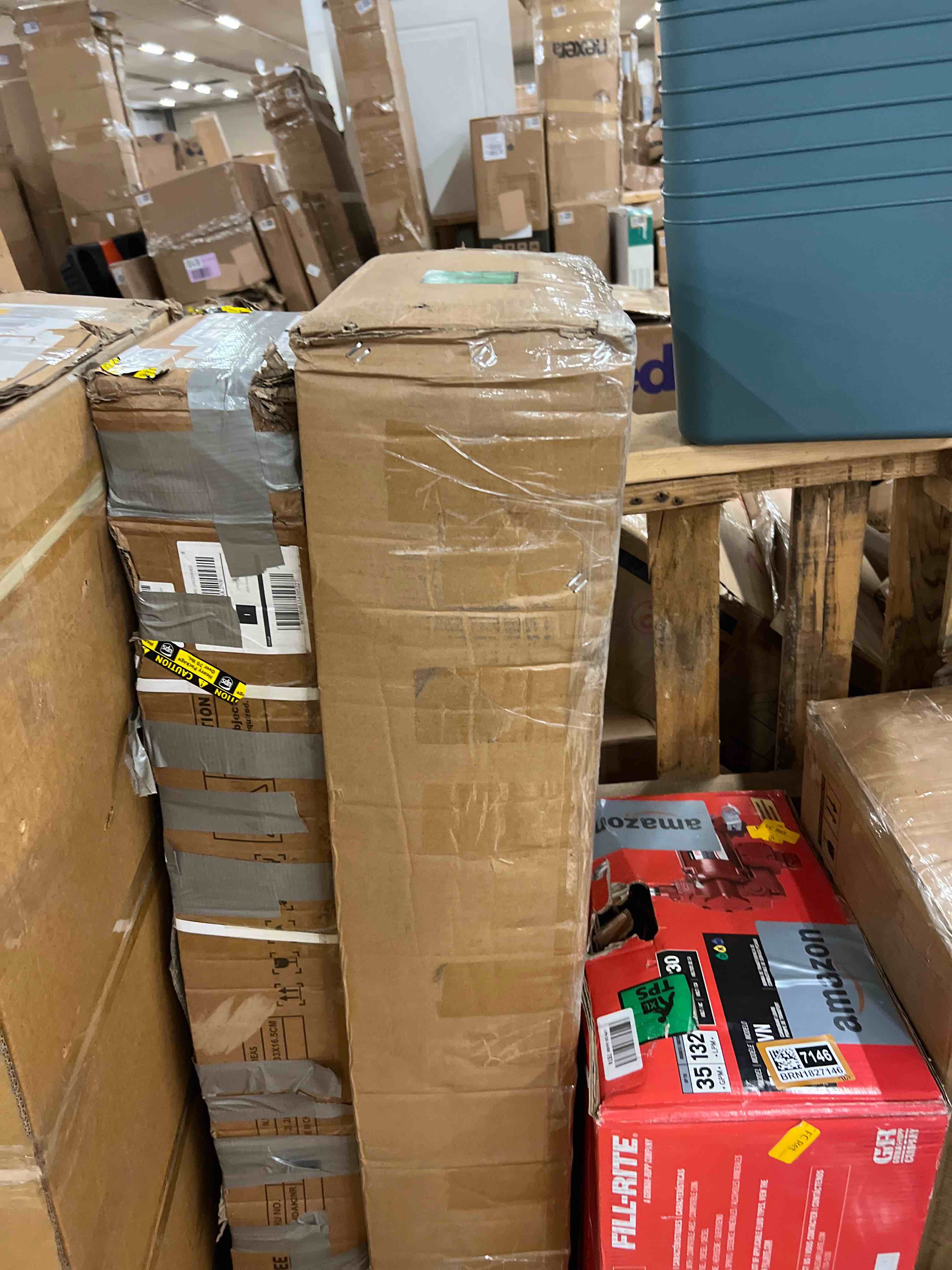https://s3.amazonaws.com/lotting-images-prod/phillipi/BRN1827144_1777608669482.jpeg