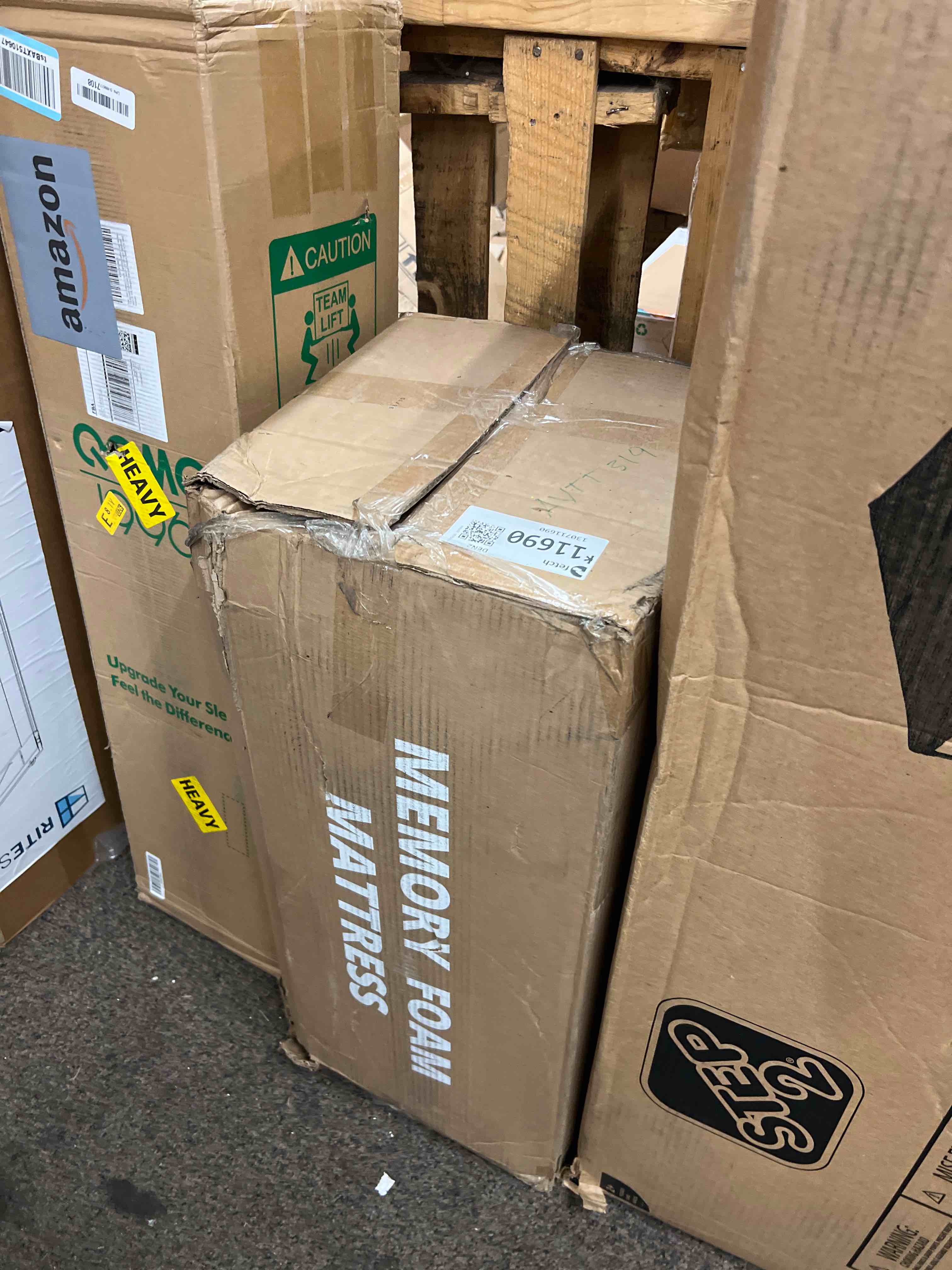 https://s3.amazonaws.com/lotting-images-prod/phillipi/BRN1827152_1777608296319.jpeg