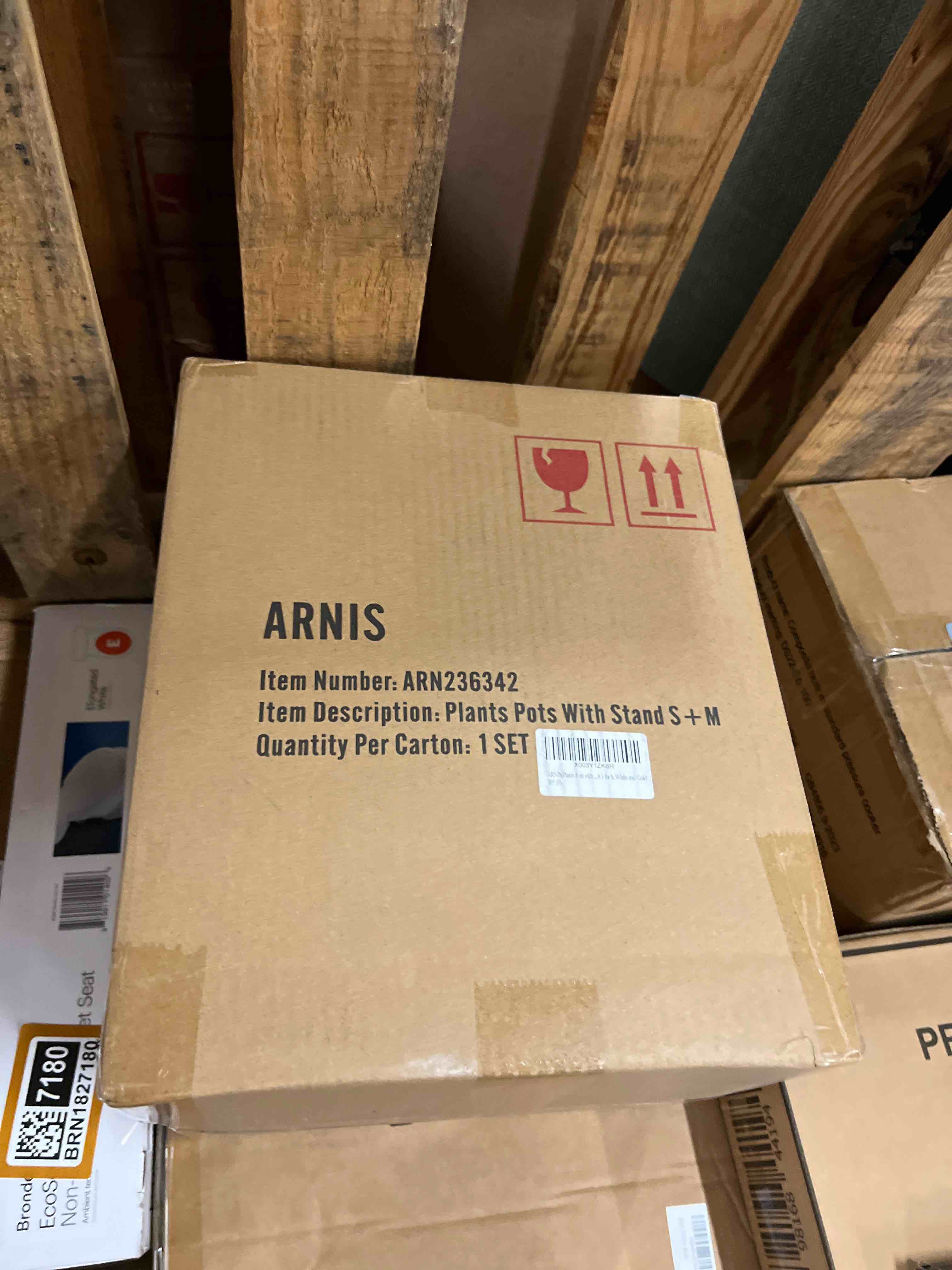 Condition photo showing New/Like New for arnis plants pots with stand, set of 2 p lanters, unique mid century decorative metal flower pots with drainage, 8.25 & 10.5 inch, white and gold glossy white 8.25 &10.5