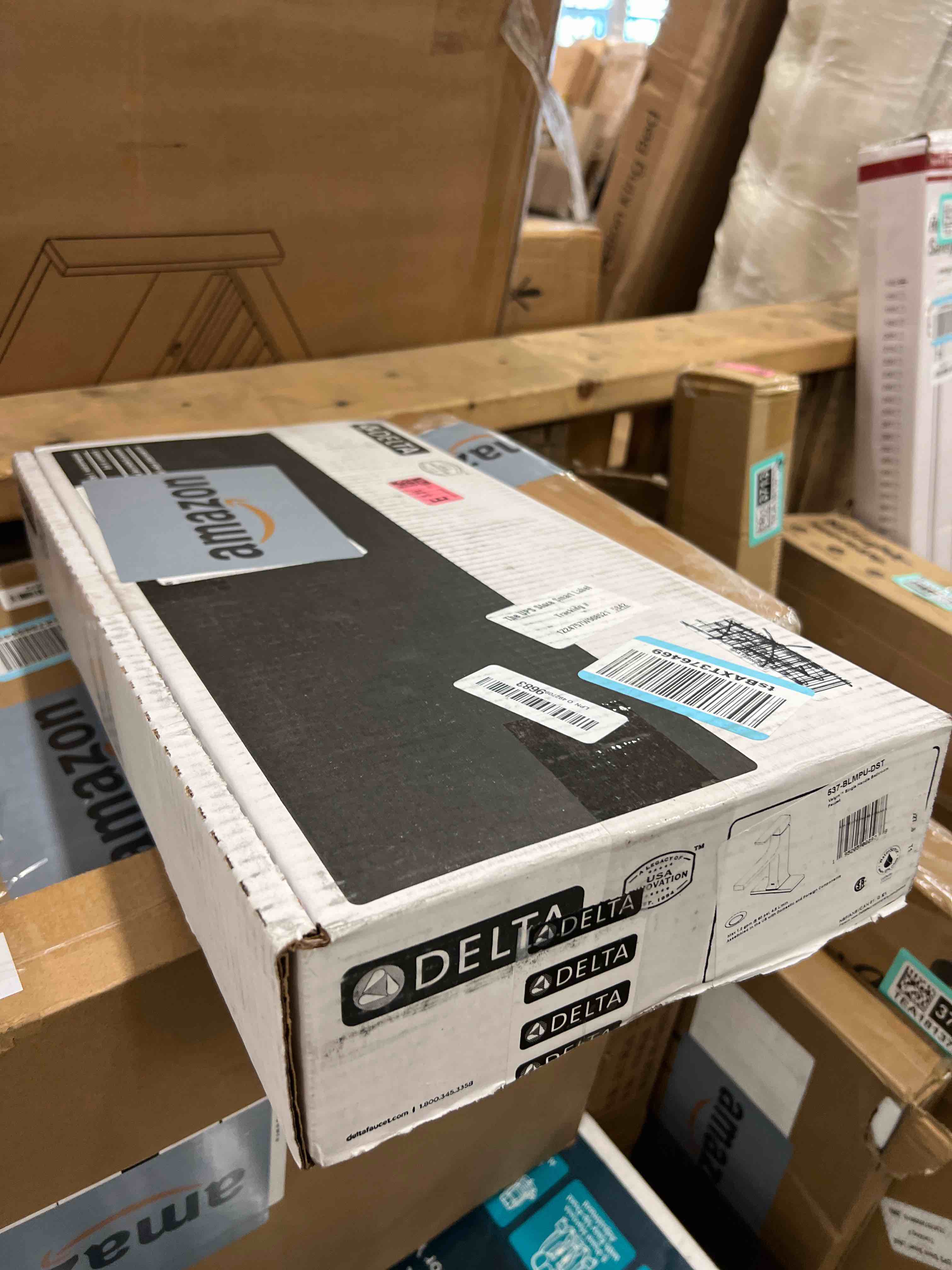 https://s3.amazonaws.com/lotting-images-prod/phillipi/BRN1827221_1777993544764.jpeg