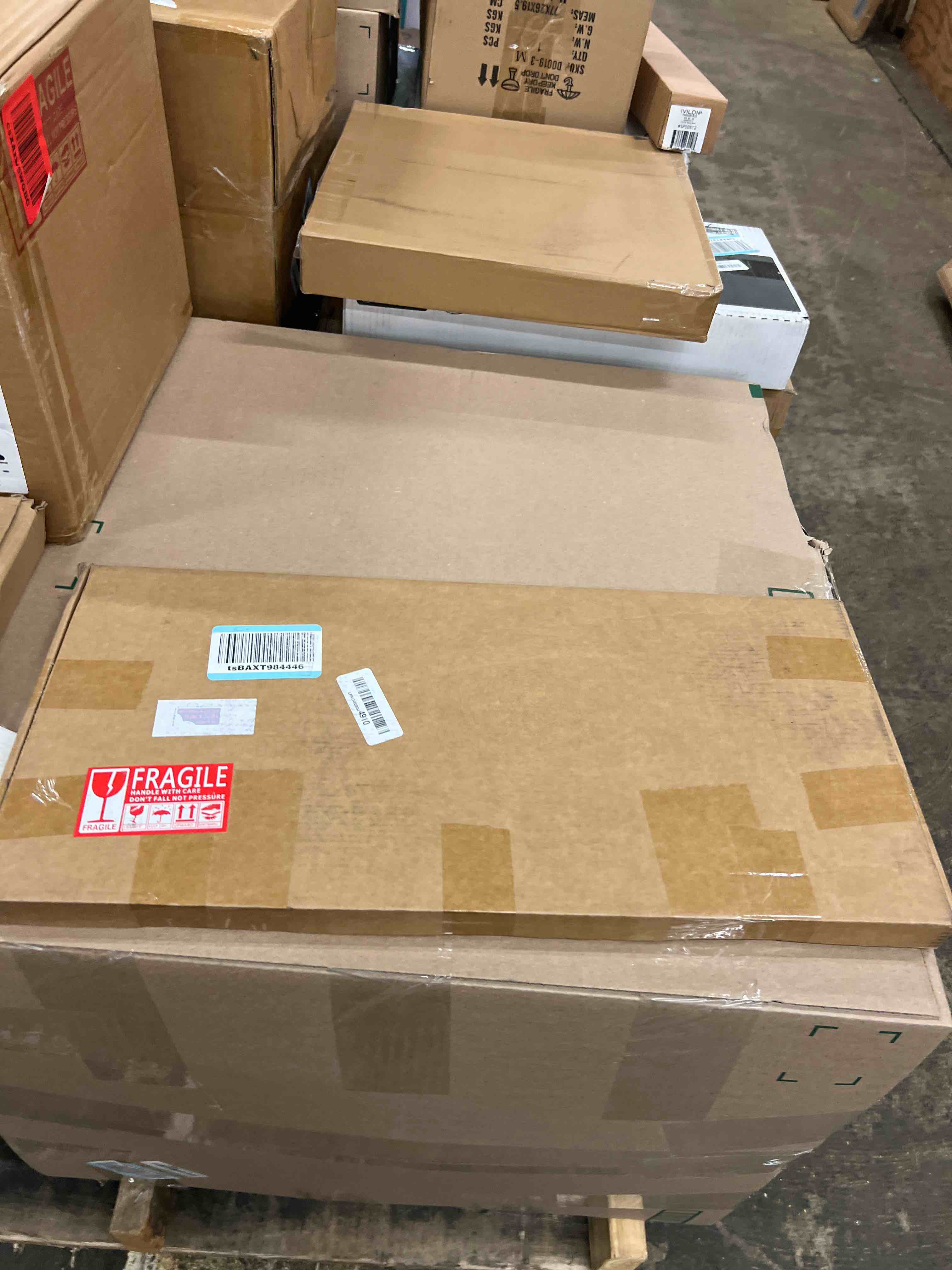 https://s3.amazonaws.com/lotting-images-prod/phillipi/BRN1827228_1777991951102.jpeg