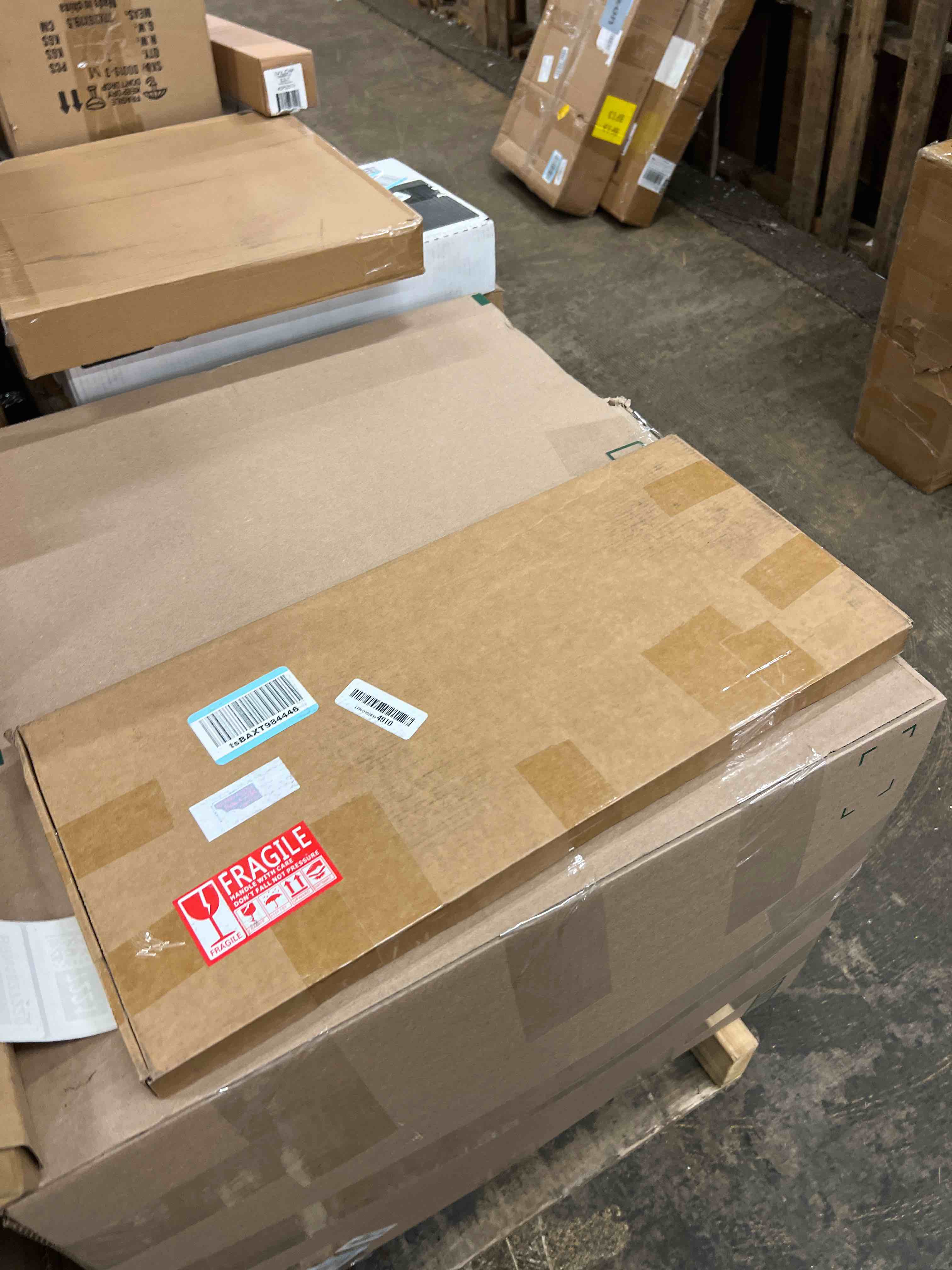 https://s3.amazonaws.com/lotting-images-prod/phillipi/BRN1827228_1777991952194.jpeg