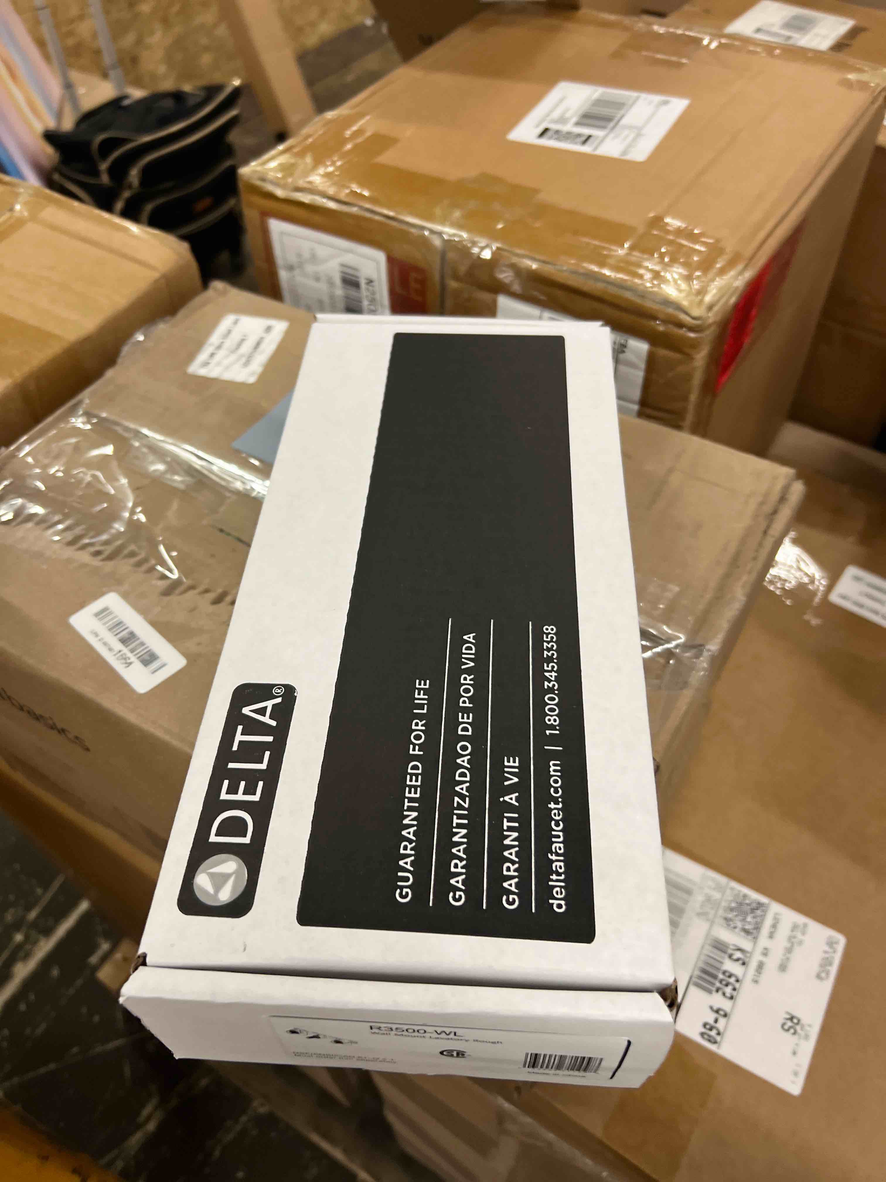 https://s3.amazonaws.com/lotting-images-prod/phillipi/BRN1827231_1777991773269.jpeg