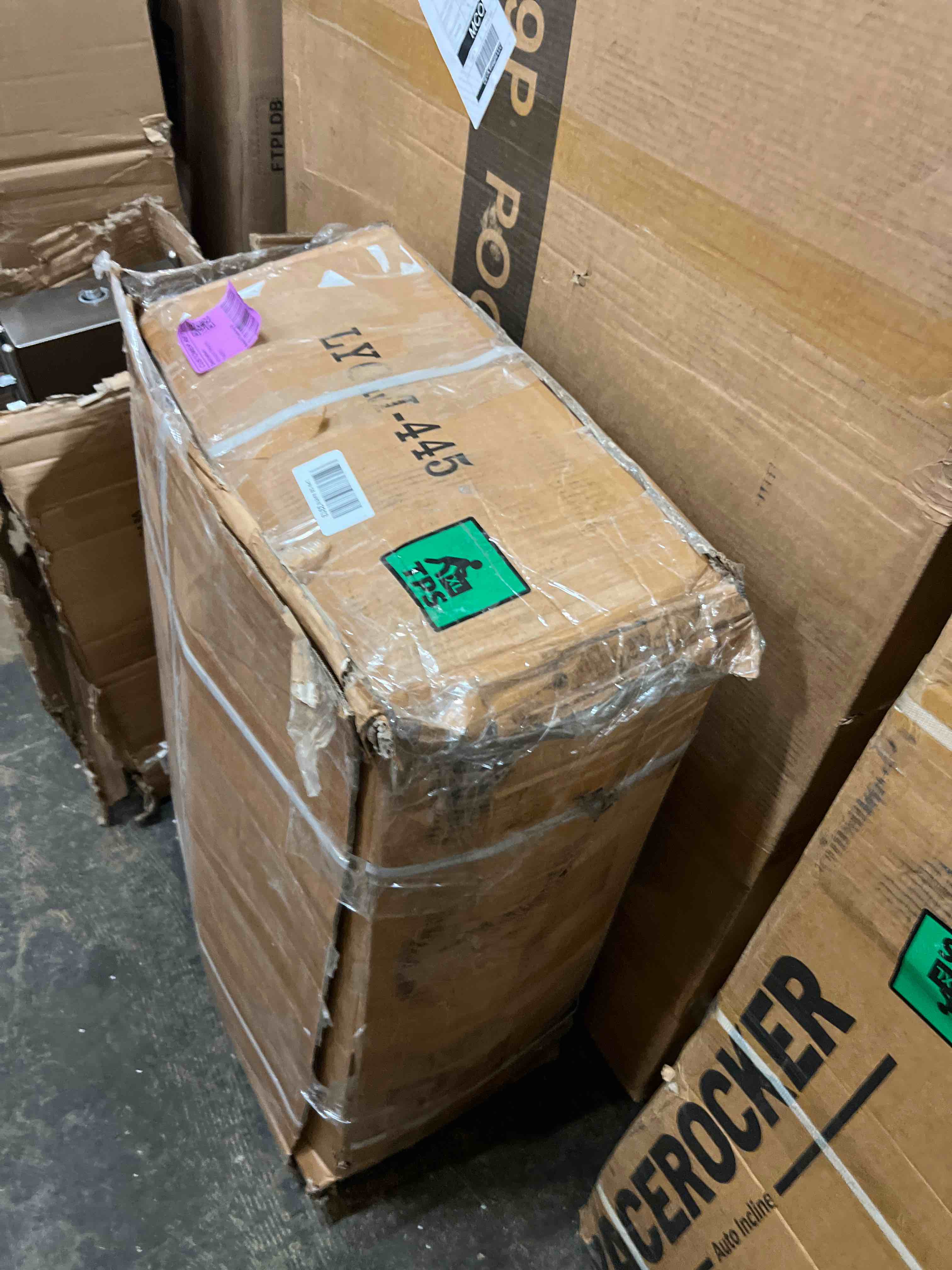 https://s3.amazonaws.com/lotting-images-prod/phillipi/BRN1827261_1778089011956.jpeg