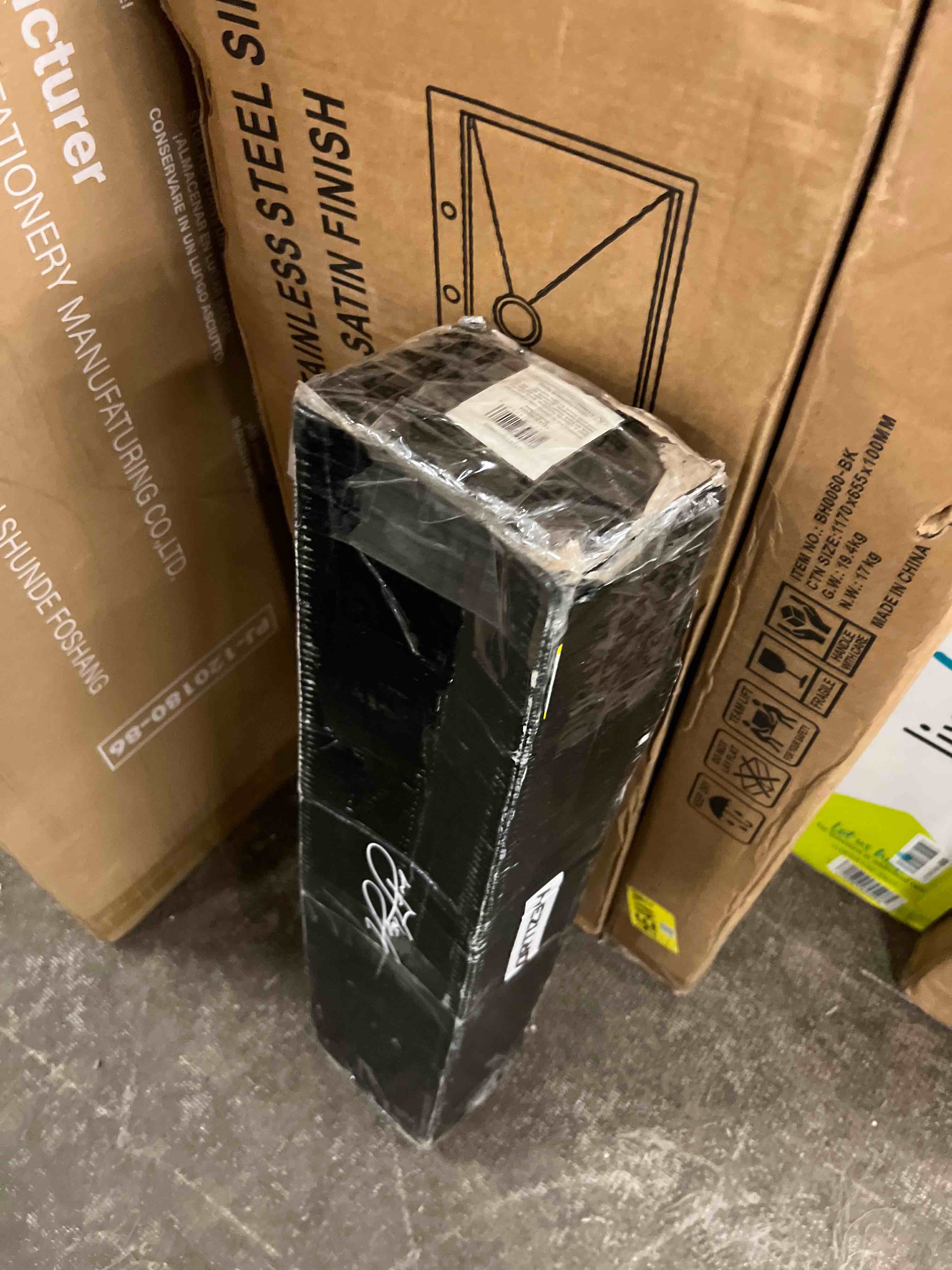 https://s3.amazonaws.com/lotting-images-prod/phillipi/BRN1827284_1778084868699.jpeg