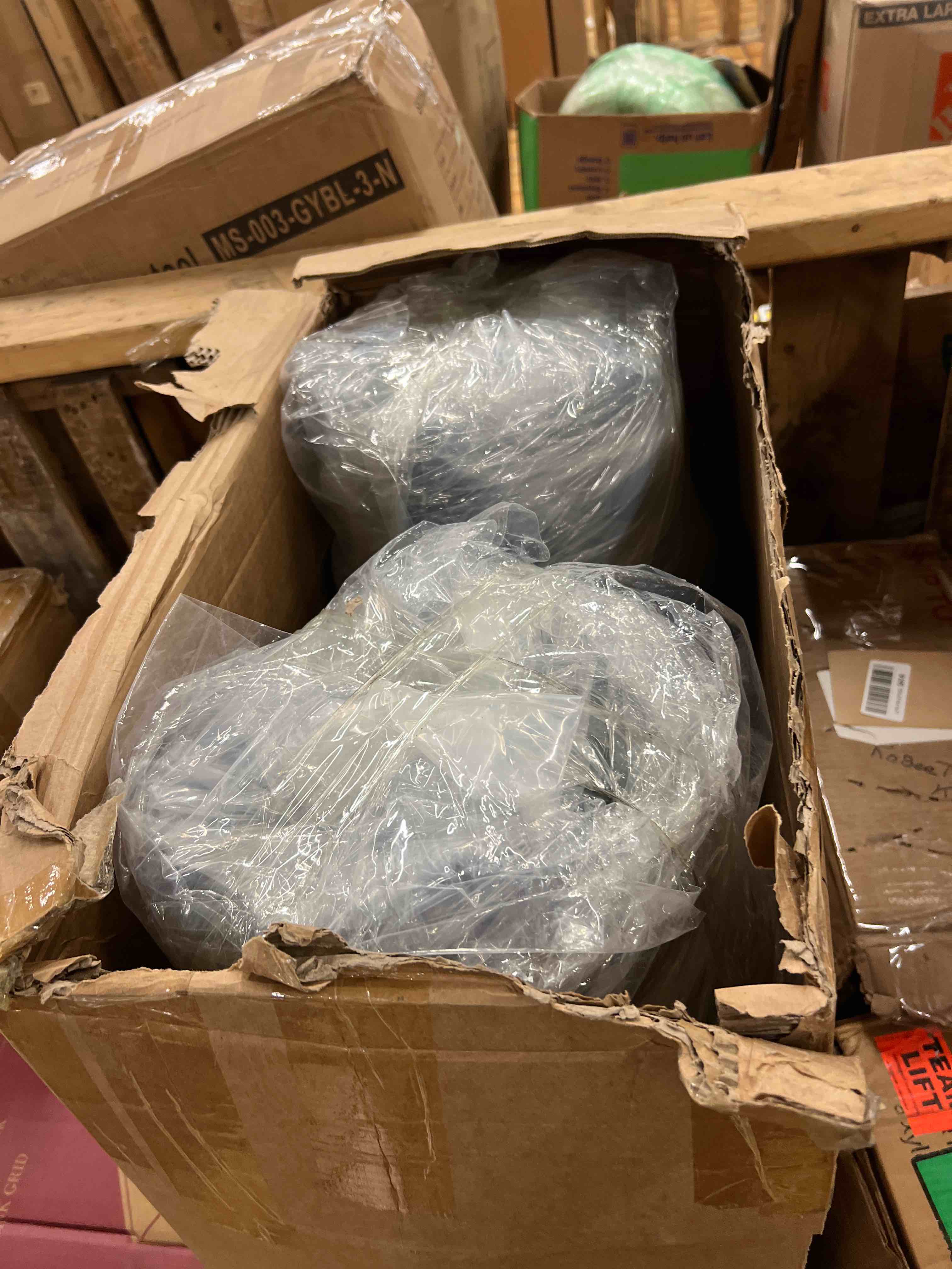 https://s3.amazonaws.com/lotting-images-prod/phillipi/BRN1827295_1778094357988.jpeg