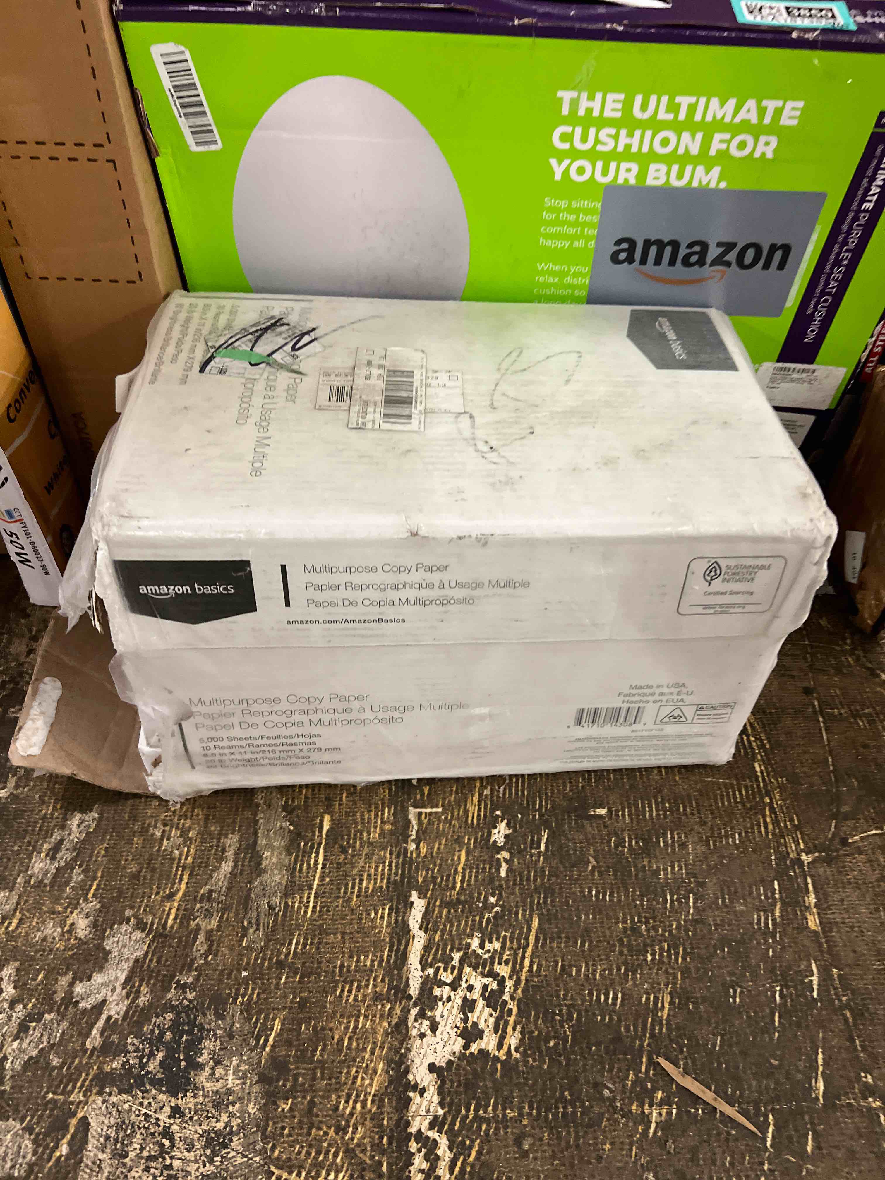 Condition photo showing New/Like New for amazon basics multipurpose copy printer paper, 20 lb, 8.5 x 11 inches, 10 reams (5,000 sheets), 92 bright white 10 reams | 5000 sheets letter (8.5x11)