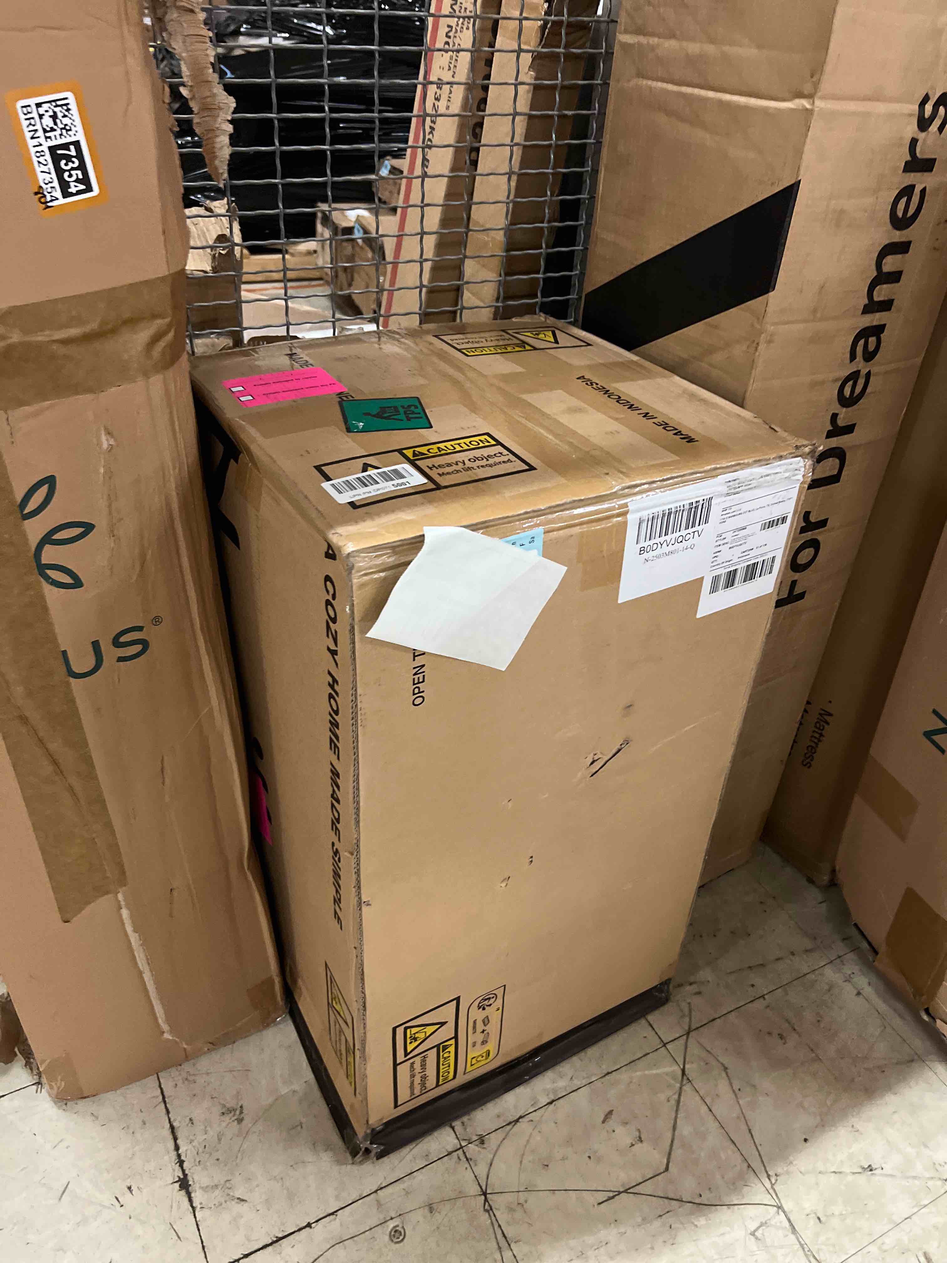 https://s3.amazonaws.com/lotting-images-prod/phillipi/BRN1827355_1778181086404.jpeg