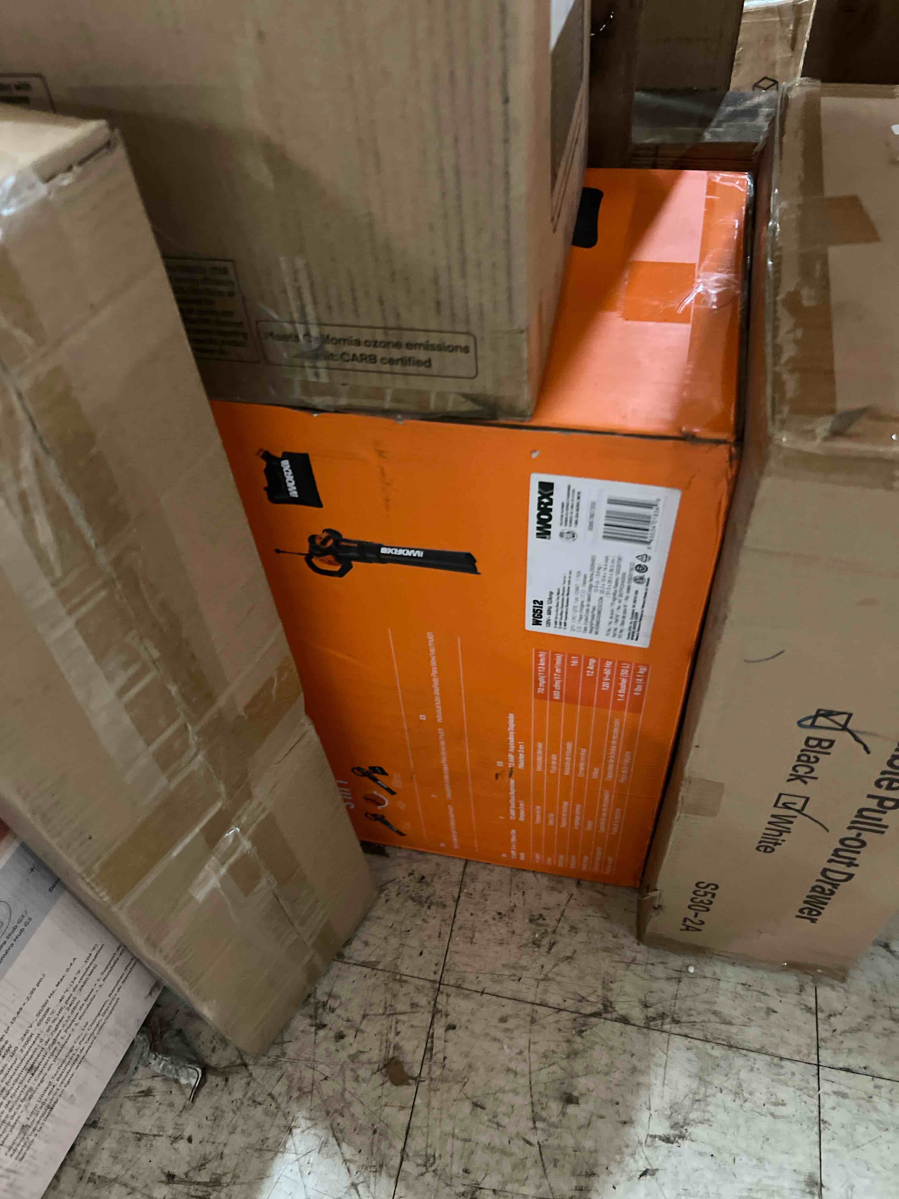 Condition photo showing New/Like New for worx 12 amp trivac 3-in-1 electric leaf blower/mulcher/yard vacuum - wg512