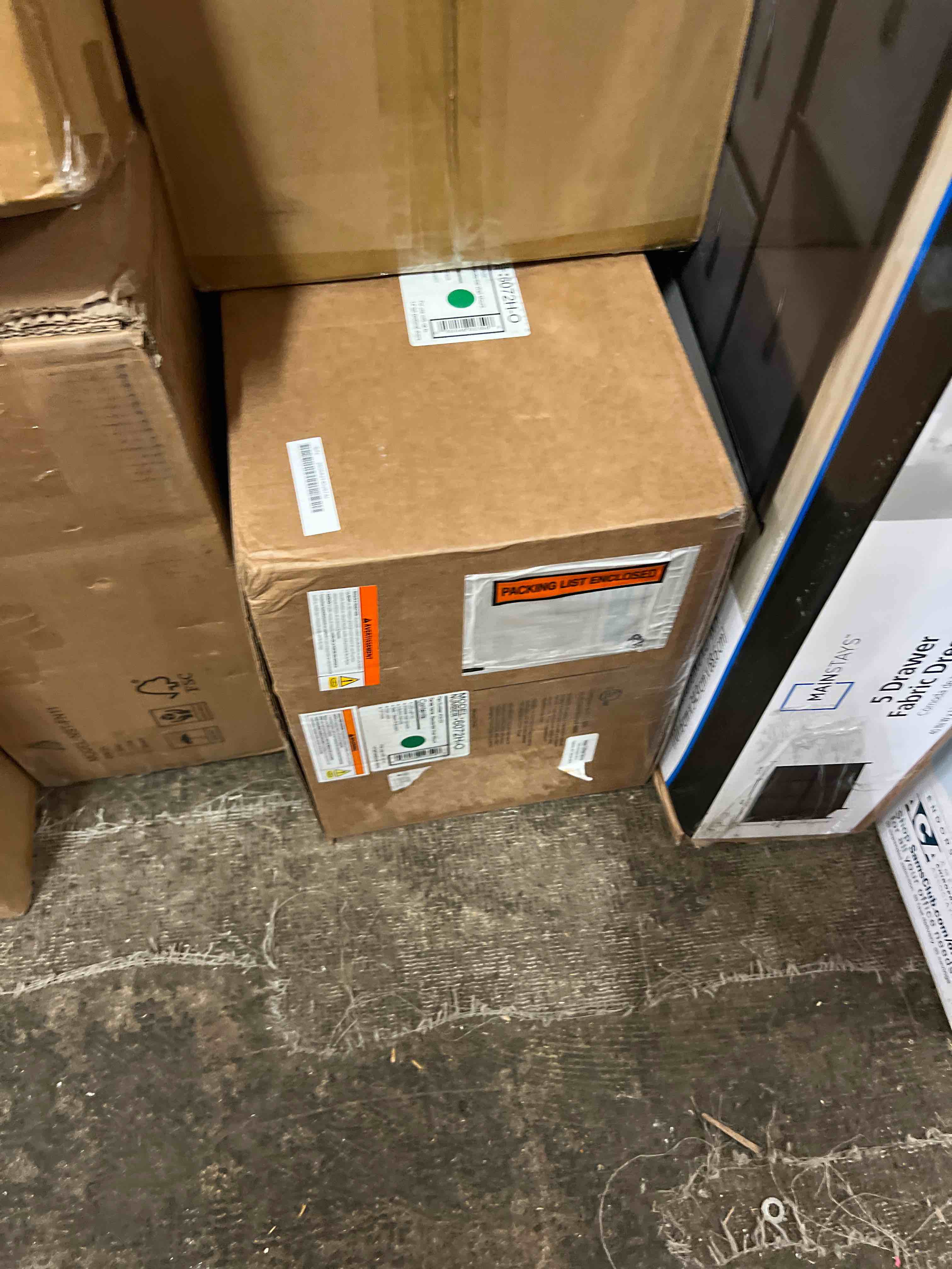 https://s3.amazonaws.com/lotting-images-prod/phillipi/BRN1827685_1779296414852.jpeg