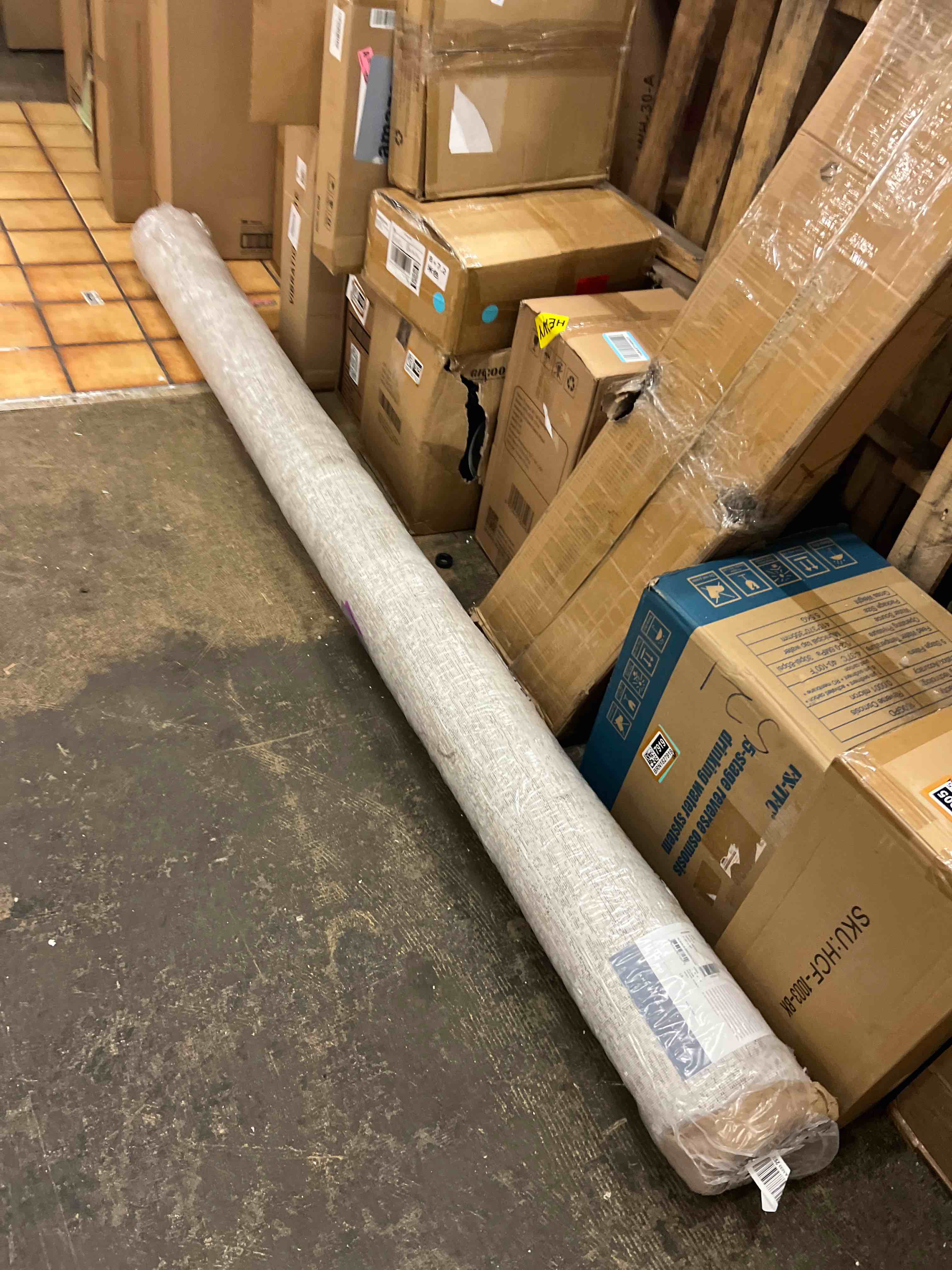 https://s3.amazonaws.com/lotting-images-prod/phillipi/BRN1827917_1780495848101.jpeg