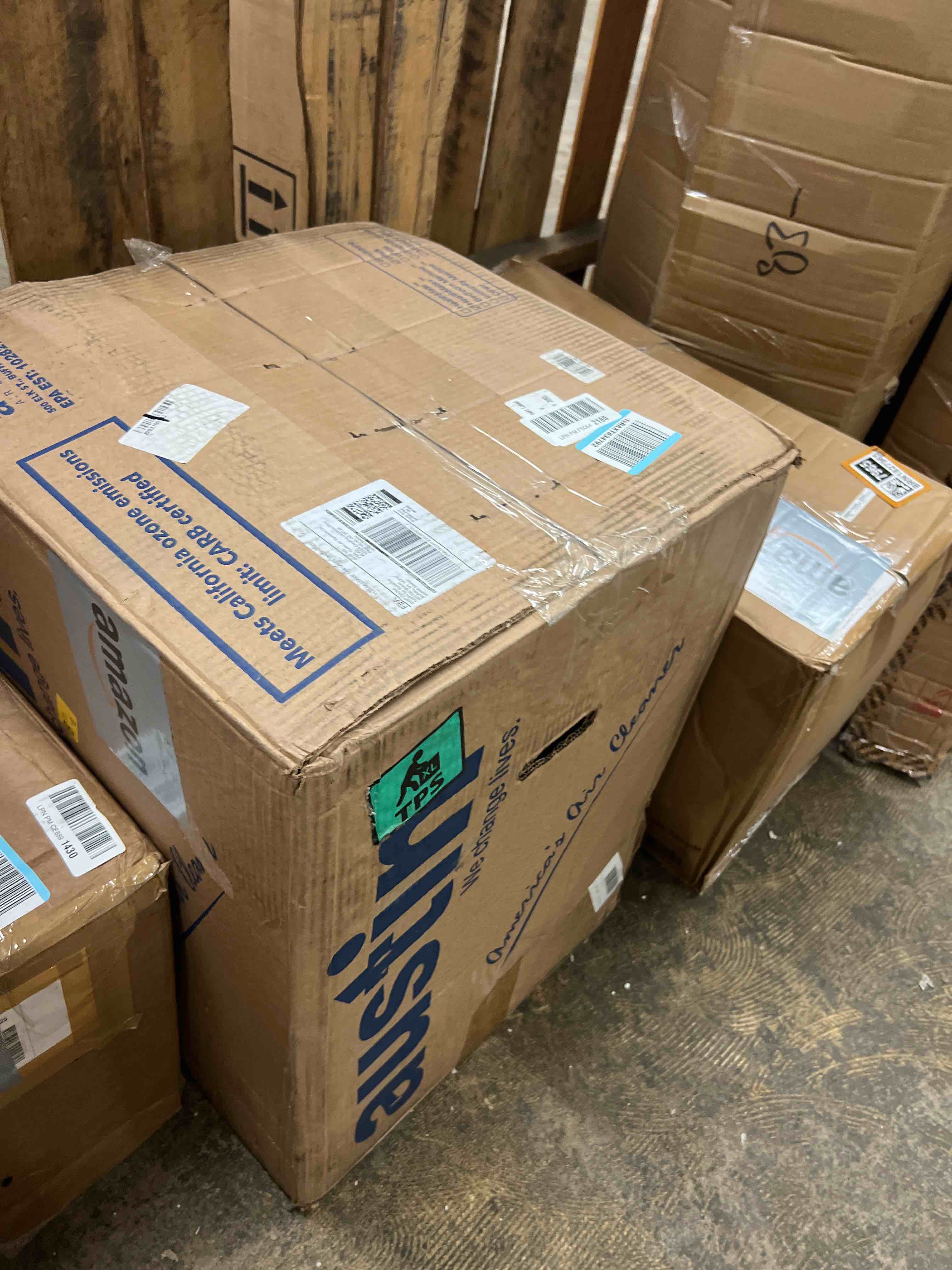 https://s3.amazonaws.com/lotting-images-prod/phillipi/BRN1827964_1780512421659.jpeg