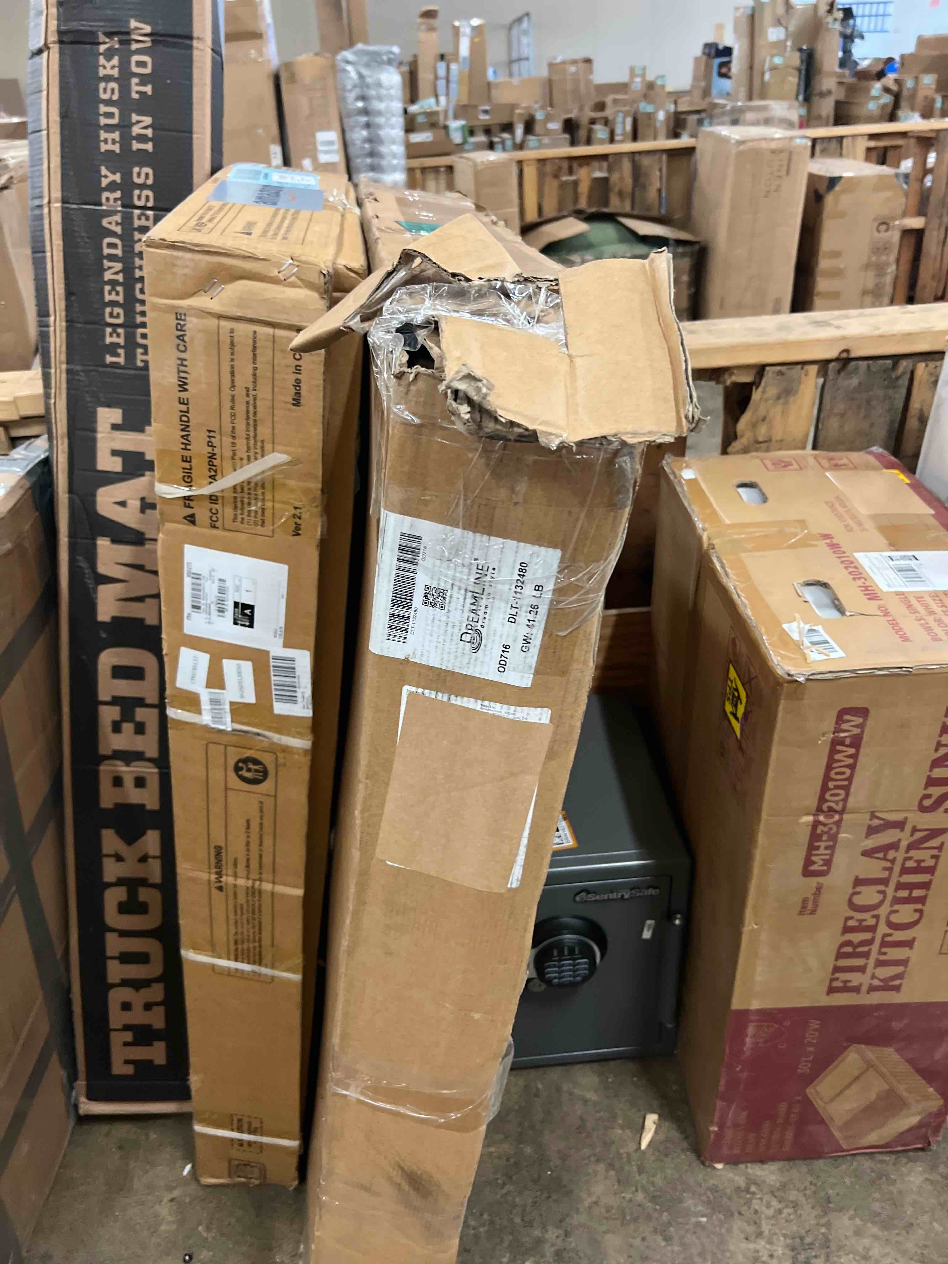 https://s3.amazonaws.com/lotting-images-prod/phillipi/BRN1827988_1780514011317.jpeg