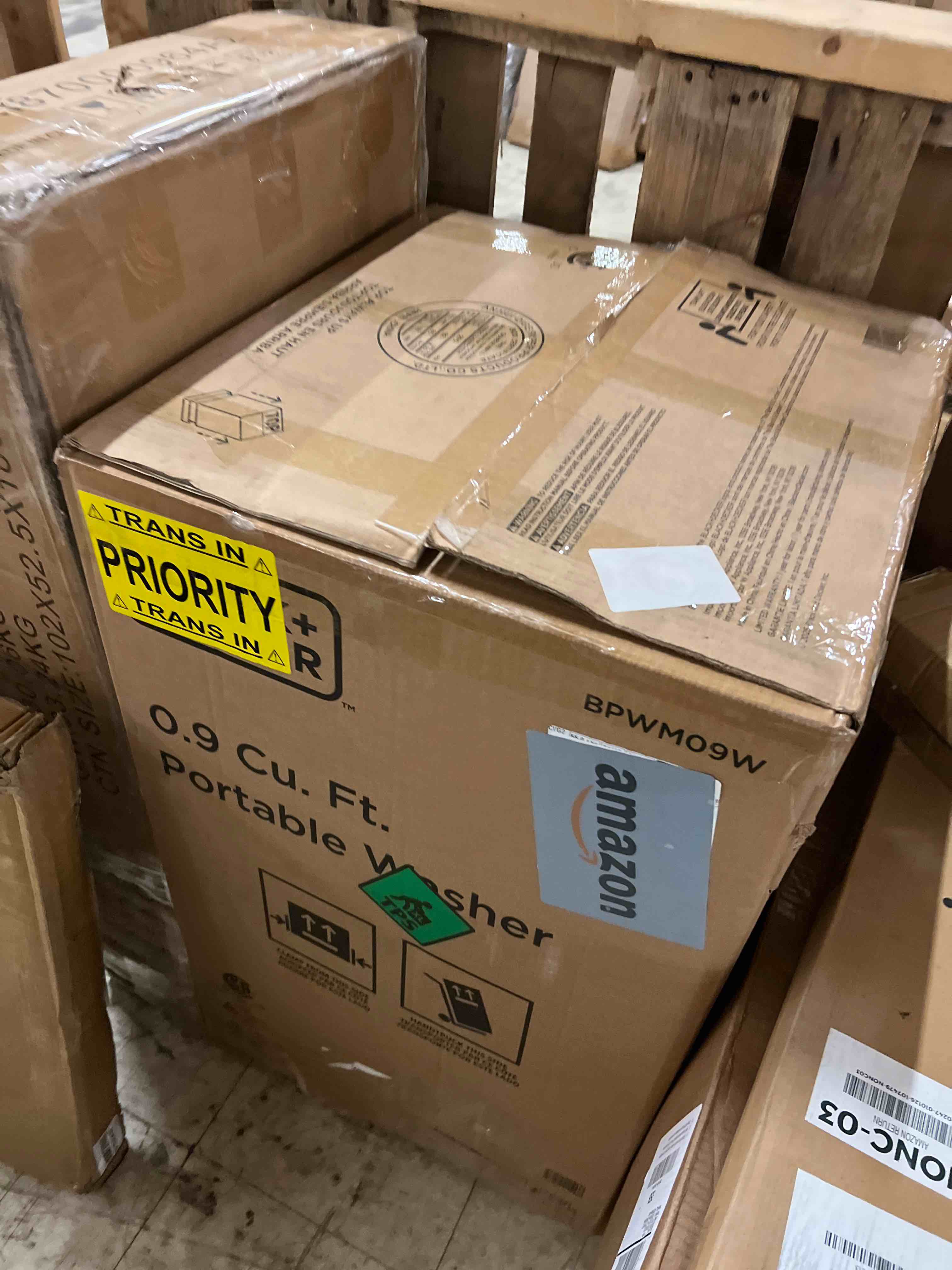 Condition photo showing New/Like New for BLACK+DECKER 0.9 Cu. Ft. Portable Washer, 6.6 lb. Capacity Washing Machine for Homes & Apartments, 5 Wash Cycles, Quick Connect Sink Adapter and Drain Hose Included, Transparent Lid, BPWM09W, White