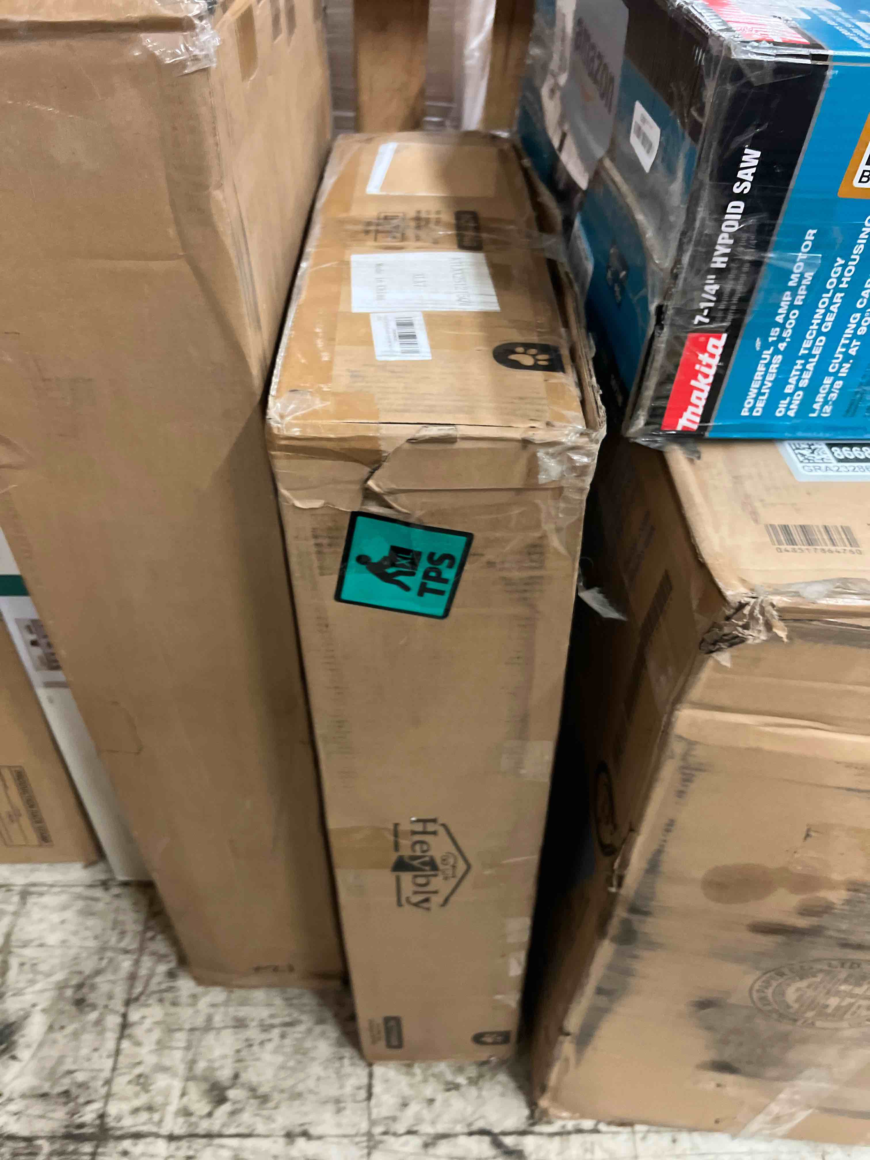 Condition photo showing New/Like New for Heybly Cat Tree with Litter Box Enclosure for Indoor Big Cat, Cat Tower for Large Cats 20lbs Heavy Duty, Modern Cat Condo Furniture with Scratching Posts, Walnut HCT110WB
