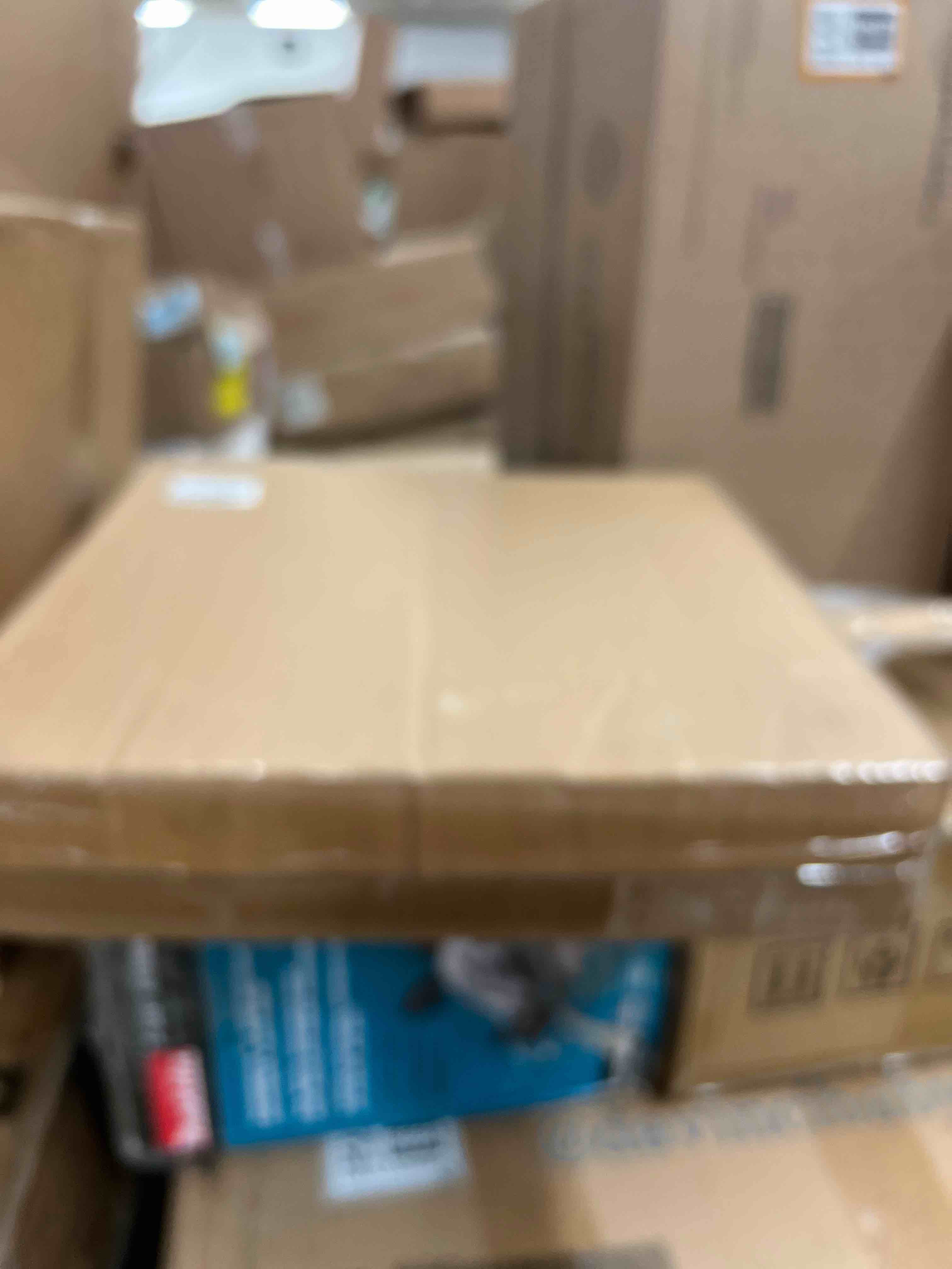 Condition photo showing New/Like New for 90pcs Red Green and Gold Christmas Balls Ornaments Set,Shatterproof Plastic Ball Set with Hanging Strings,Hanging Ball Ornaments for Xmas Party Christmas Tree Decorations, Ideas