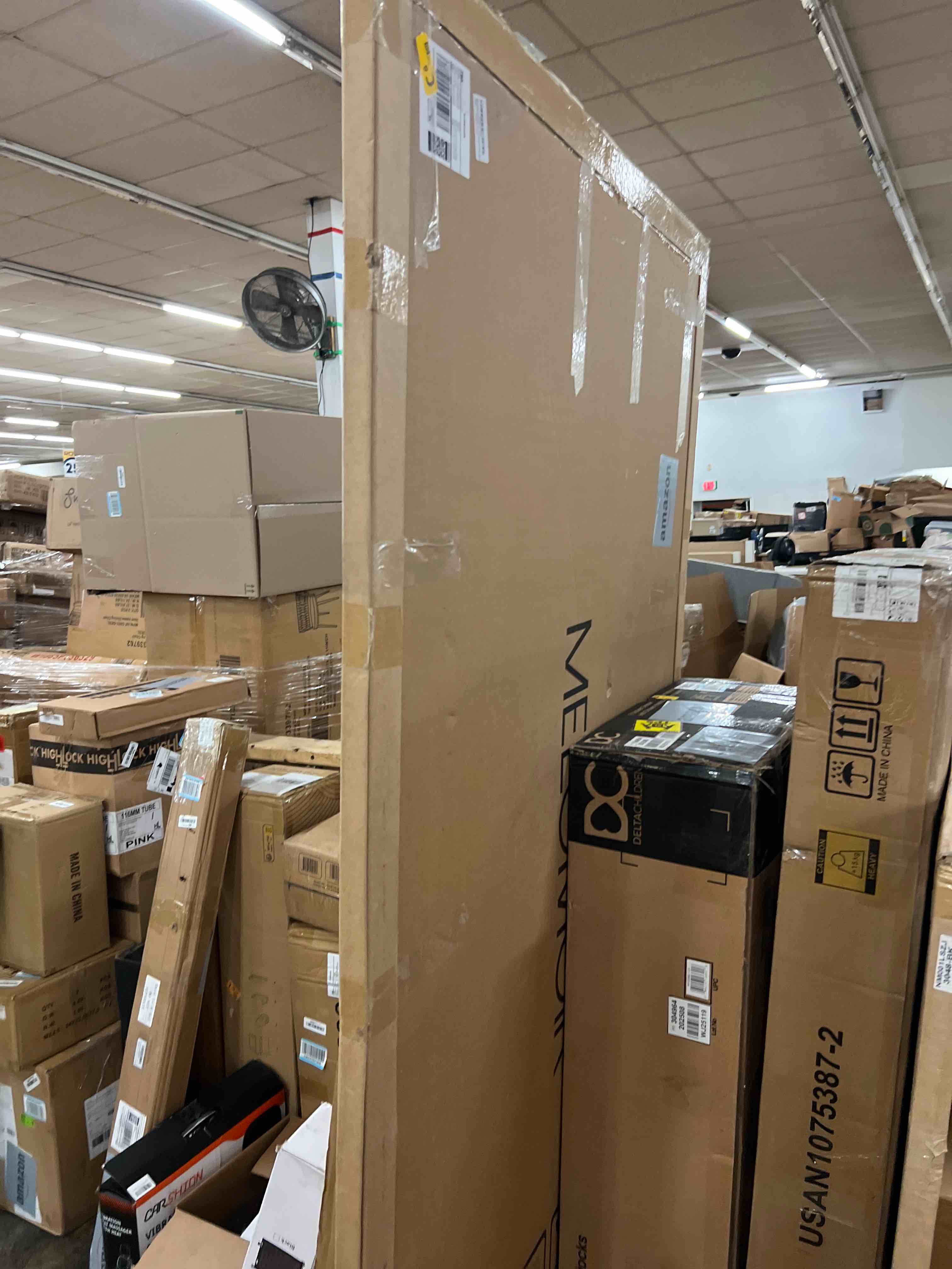 Condition photo showing New/Like New for MELOMOIR 82"x44" Oversized Floor Mirror Freestanding, Oversized Mirror Full Length for Bedroom Living Room Dressing Room Gym Yoga Hair Salon, Black Mirror Full Length with Shatterproof Tempered Glass