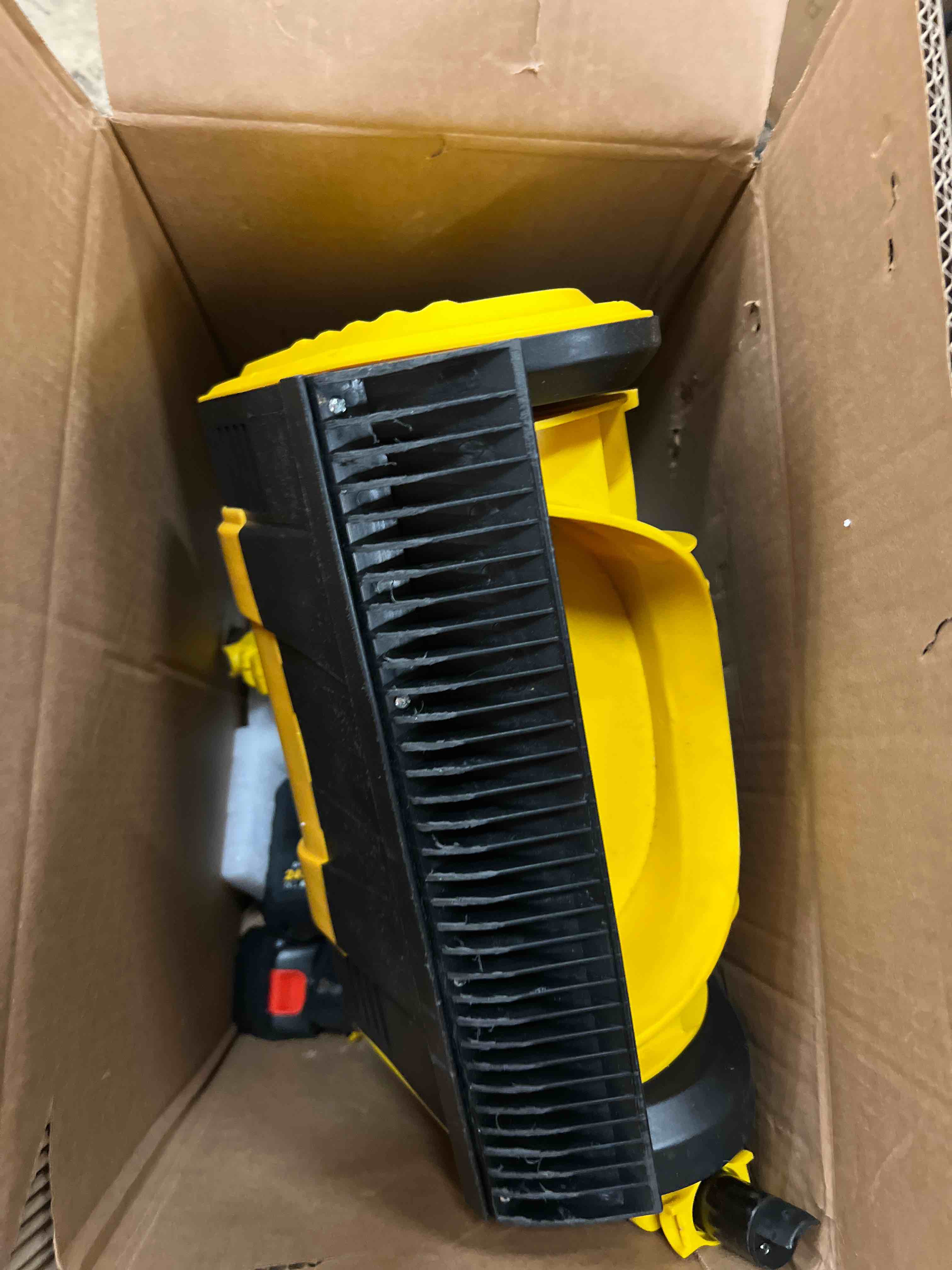 Condition photo showing Good Condition for Electric Snow Shovel, 21000RPM Cordless Snow Blower, 13" Snow Blower with 2 Powered 24V Batteries, Lightweight for Easy Snow Removal on Steps,Patio,Driveway,Home,Yellow